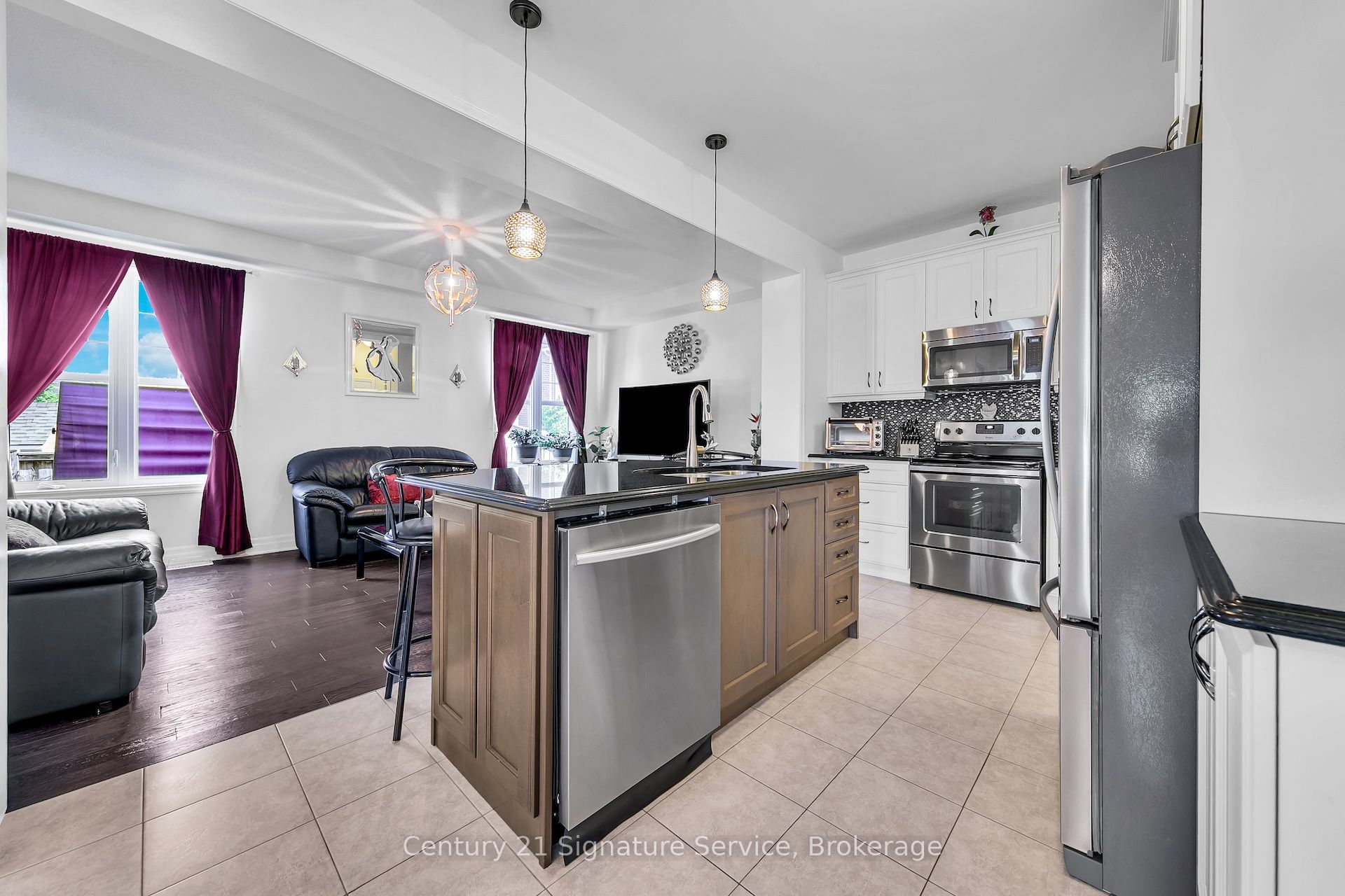 1369 Leger Way Property Photo 11
