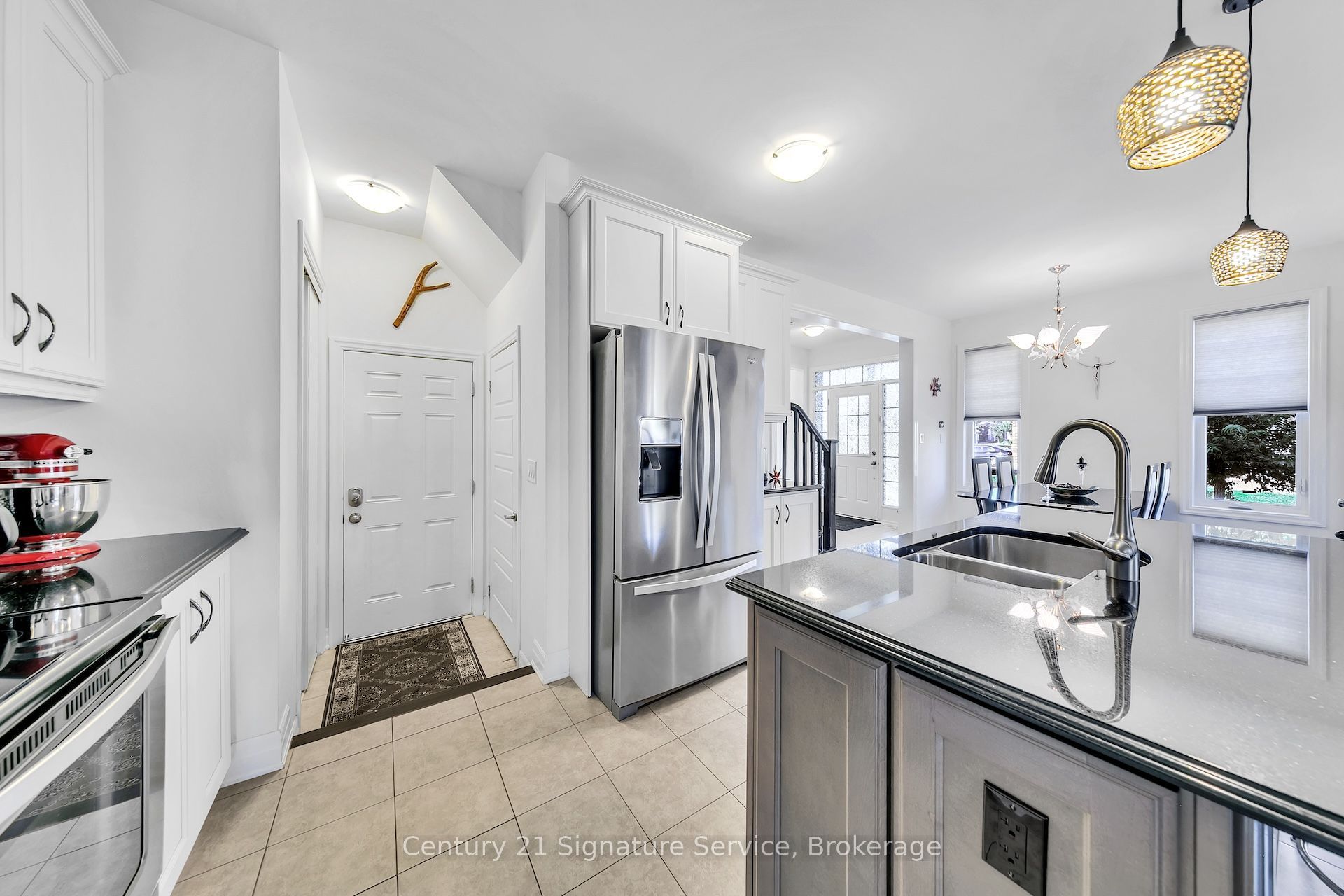 1369 Leger Way Property Photo 15