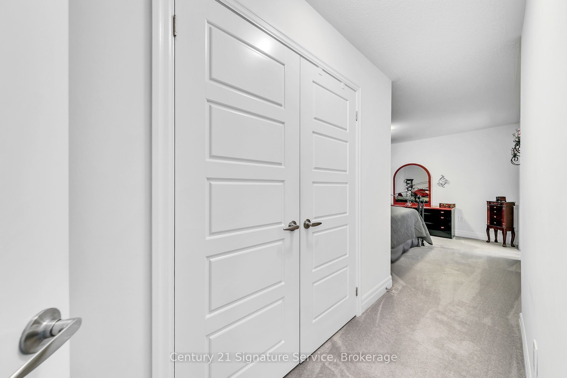 1369 Leger Way Property Photo 24