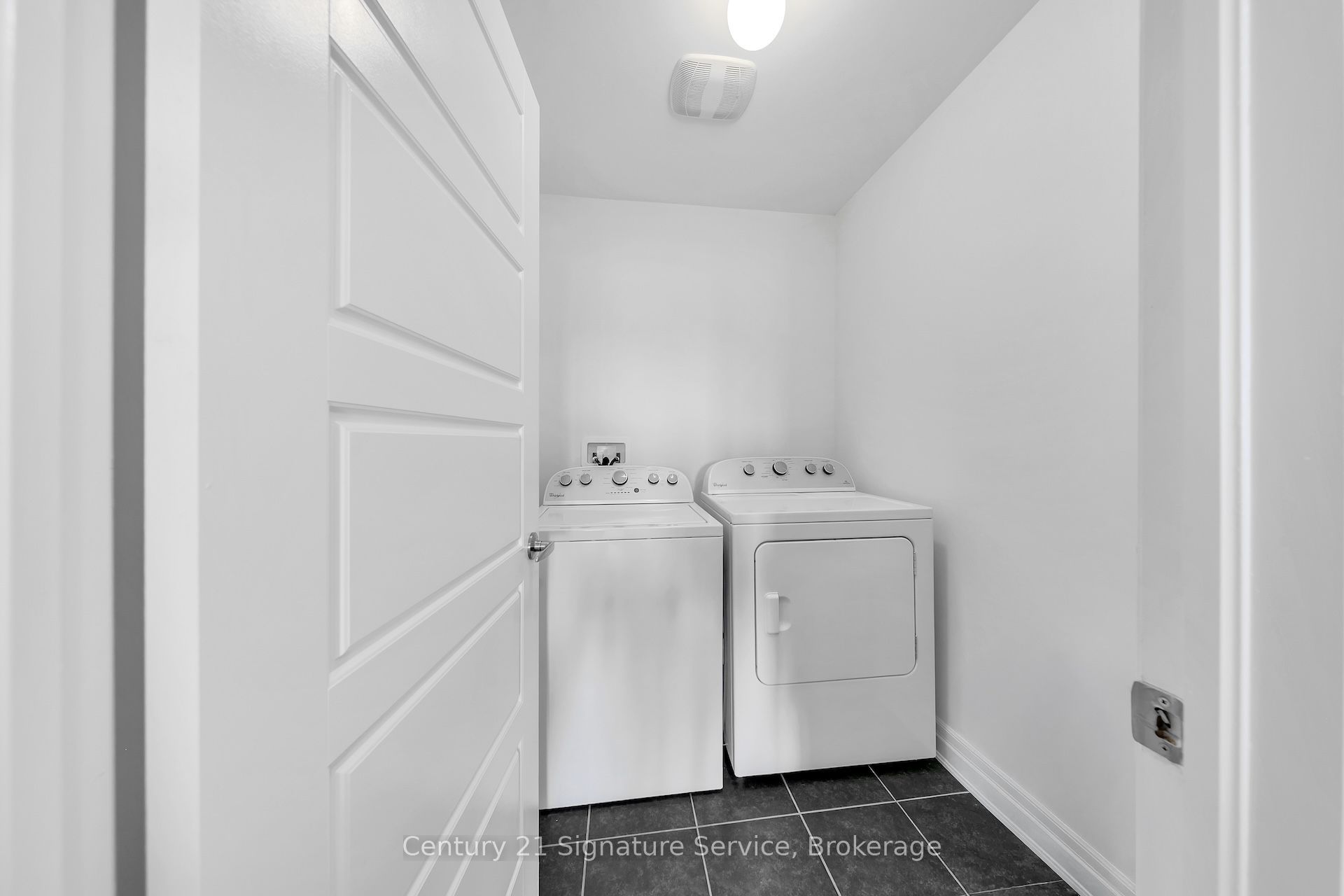 1369 Leger Way Property Photo 32