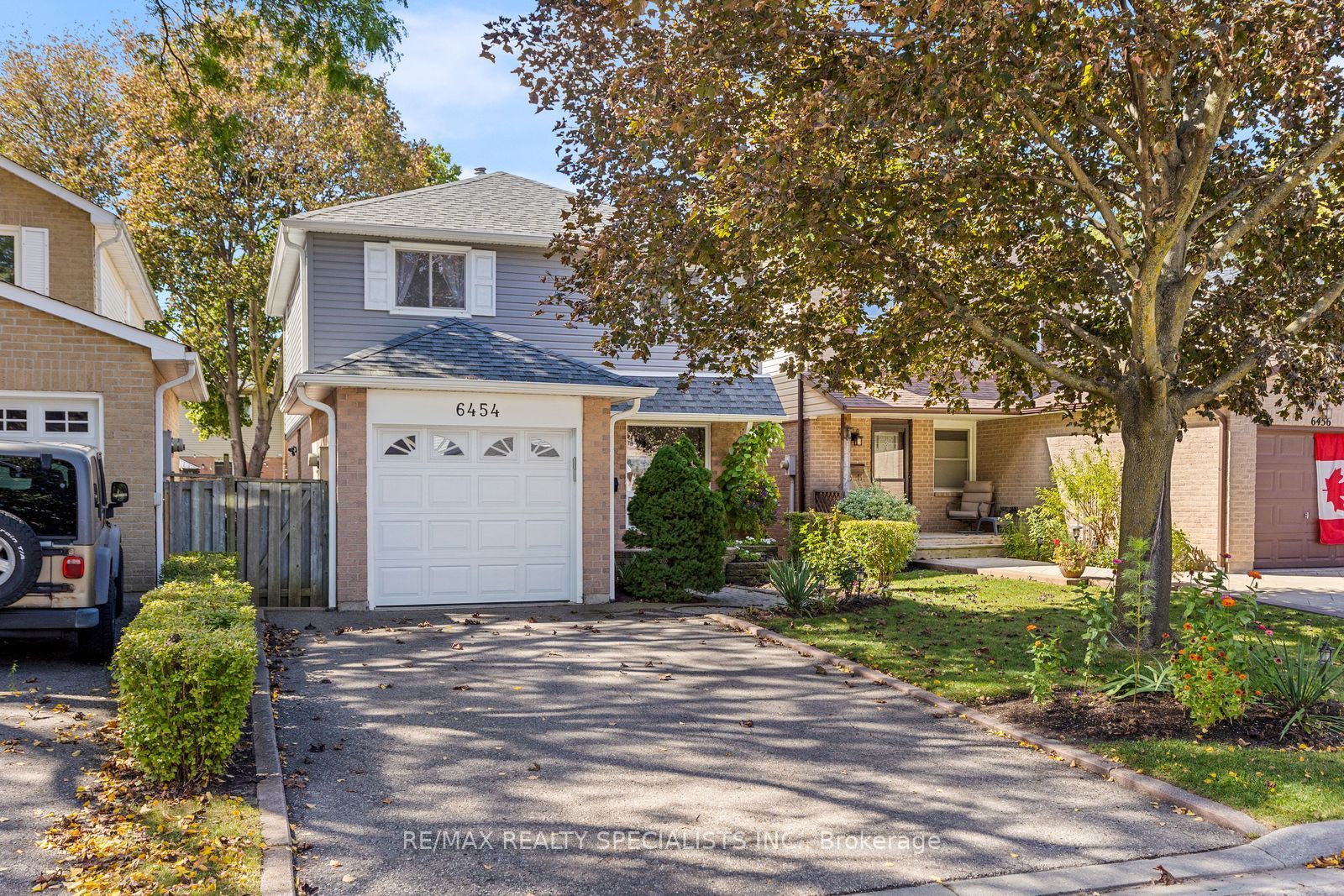 6454 Colebrook Crescent