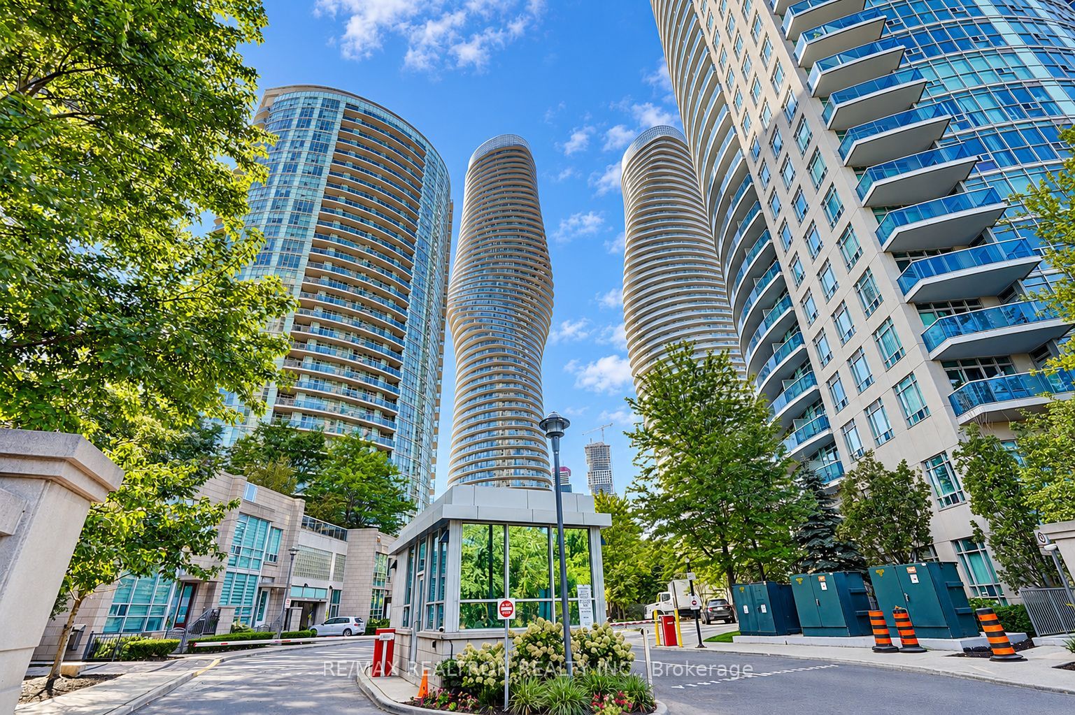 90 Absolute Avenue 710 Property Photo 41