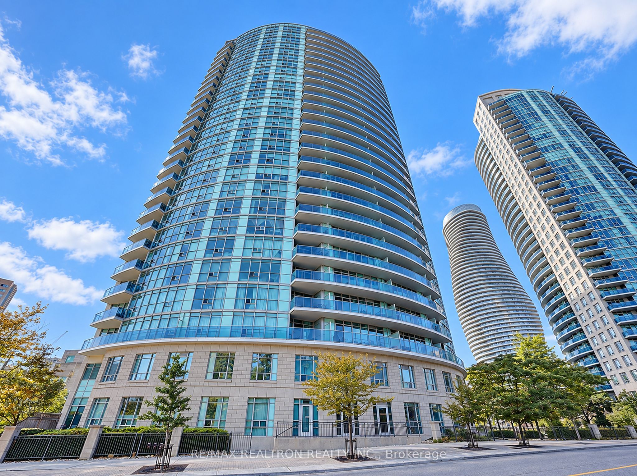 90 Absolute Avenue 710 Property Photo 42
