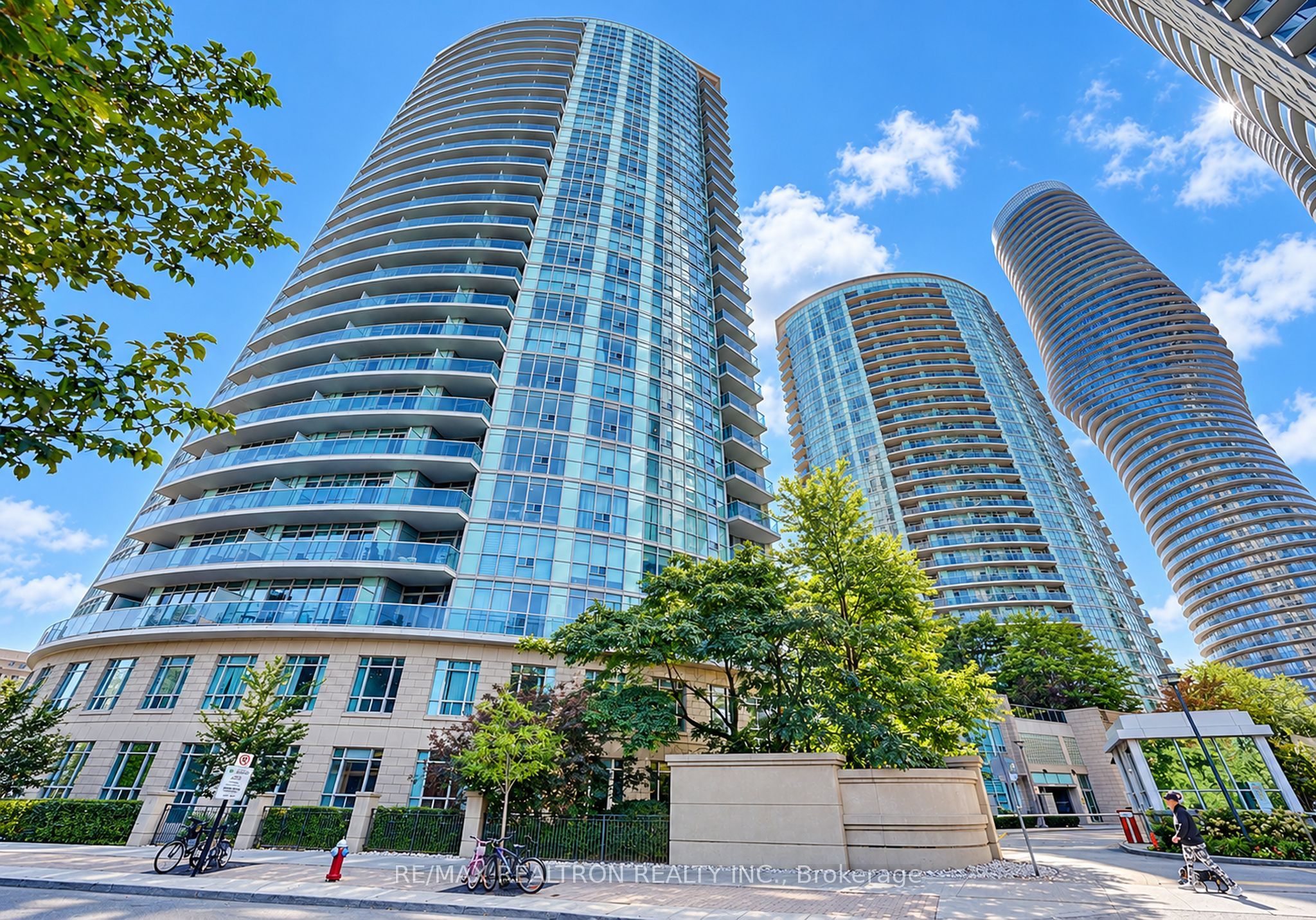 90 Absolute Avenue 710 Property Photo 43