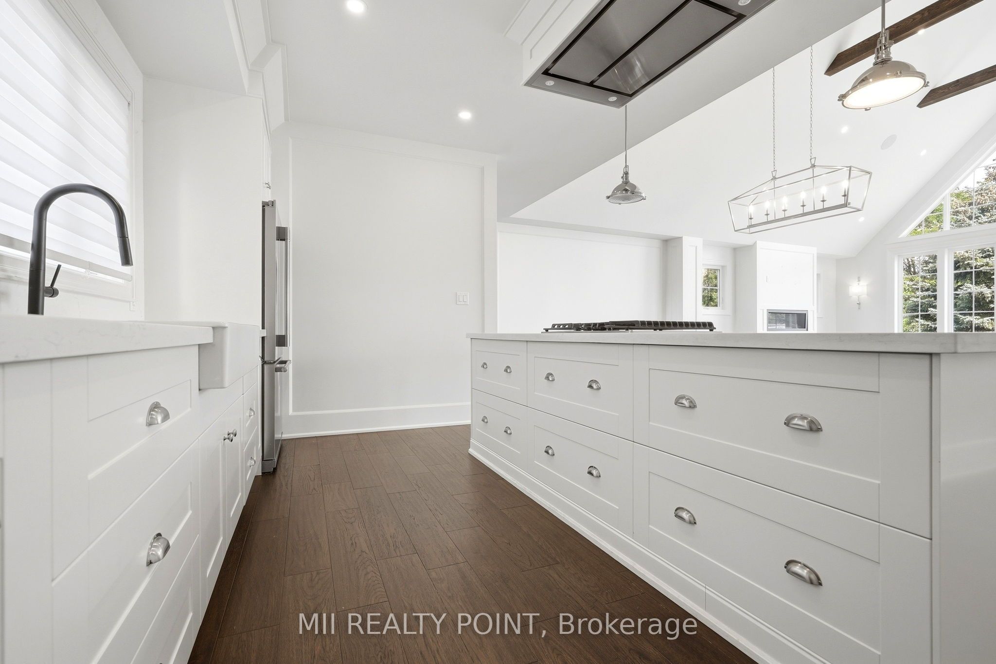 881 Danforth Place Property Photo 12