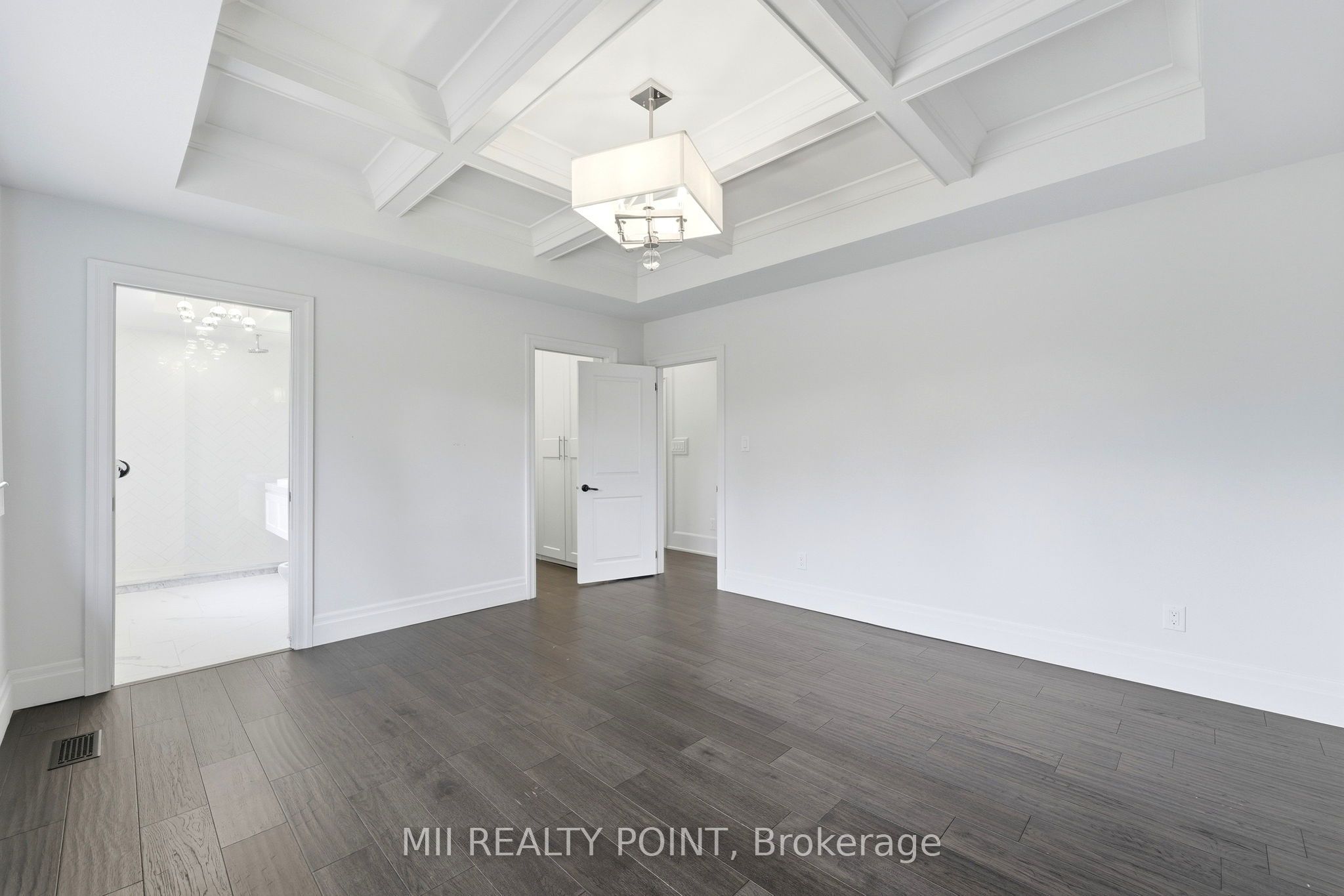 881 Danforth Place Property Photo 17