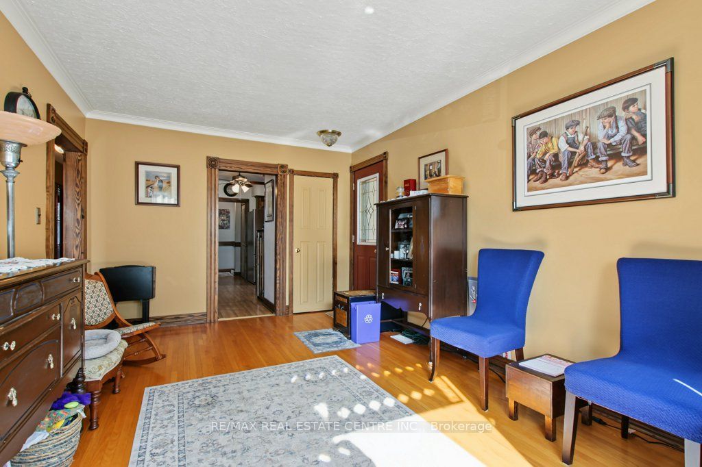 15 Norton Crescent Property Photo 8