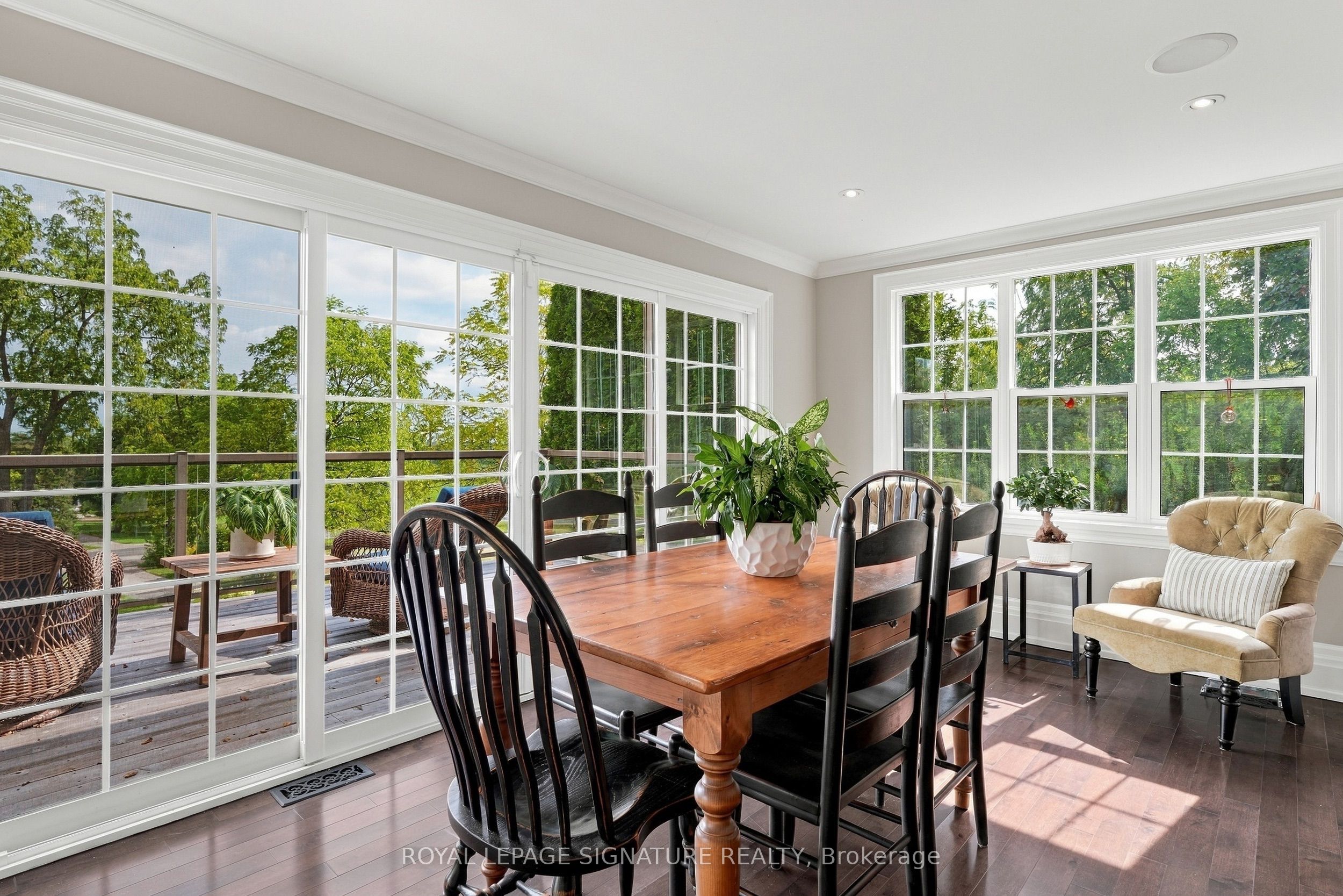 5062 Walkers Line Property Photo 16