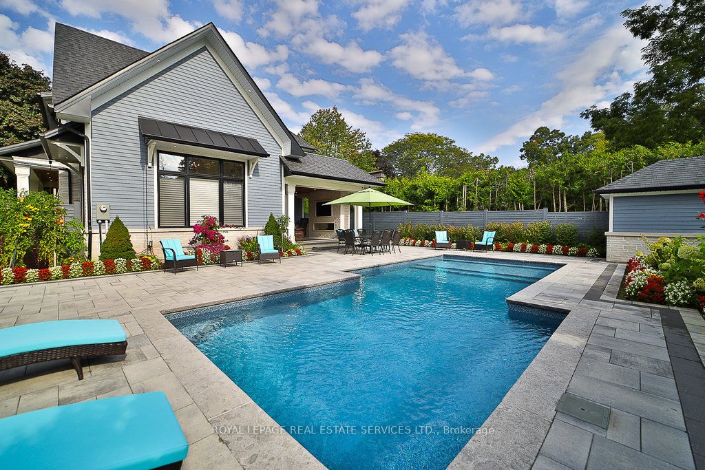 1301 Twin Oaks Dell Property Photo 40