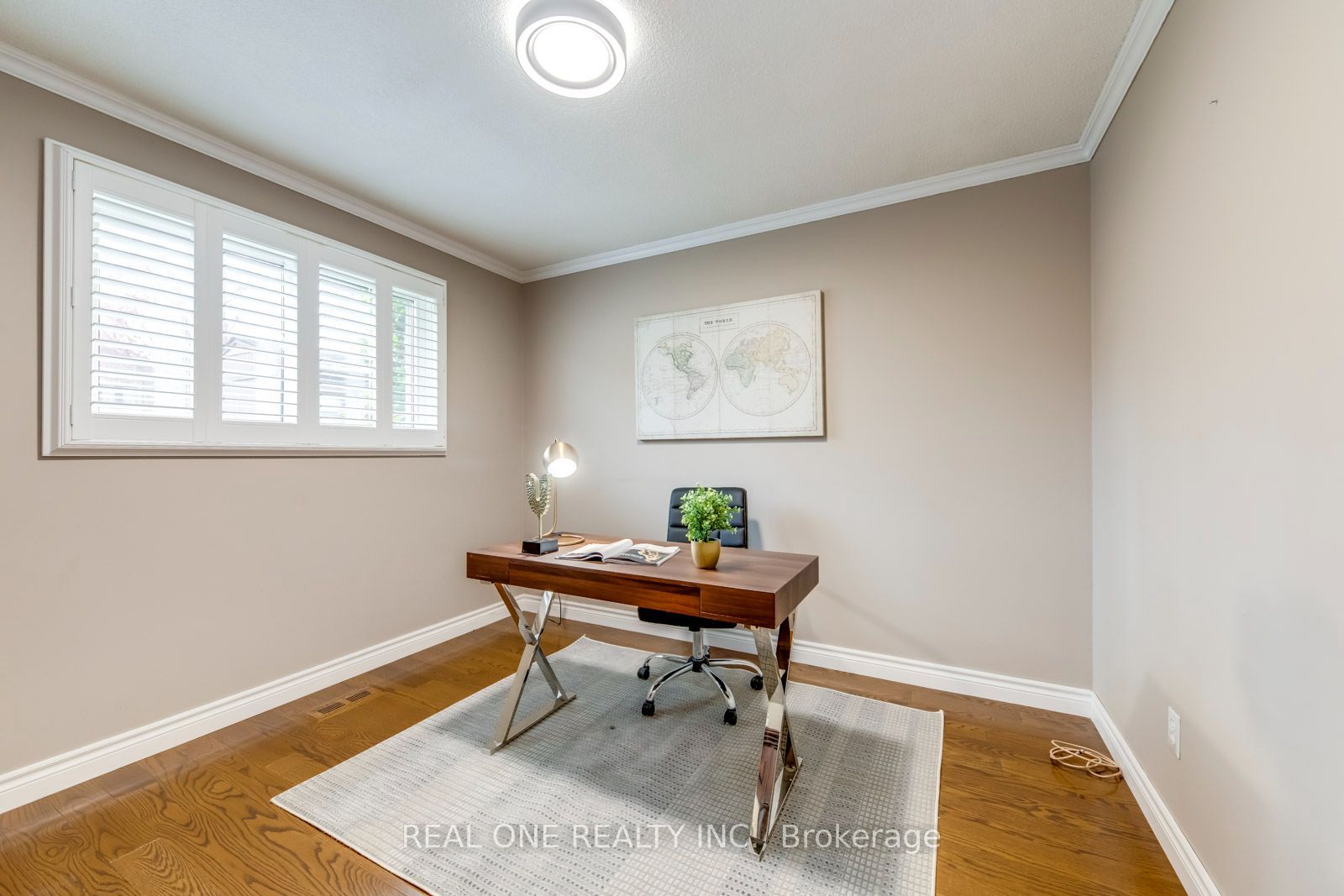 1246 Landfair Crescent Property Photo 19