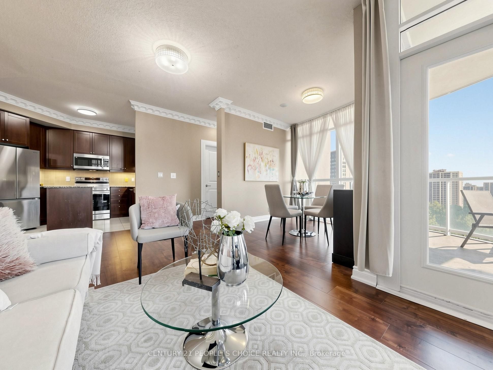 70 Absolute Avenue 1406 Property Photo 10