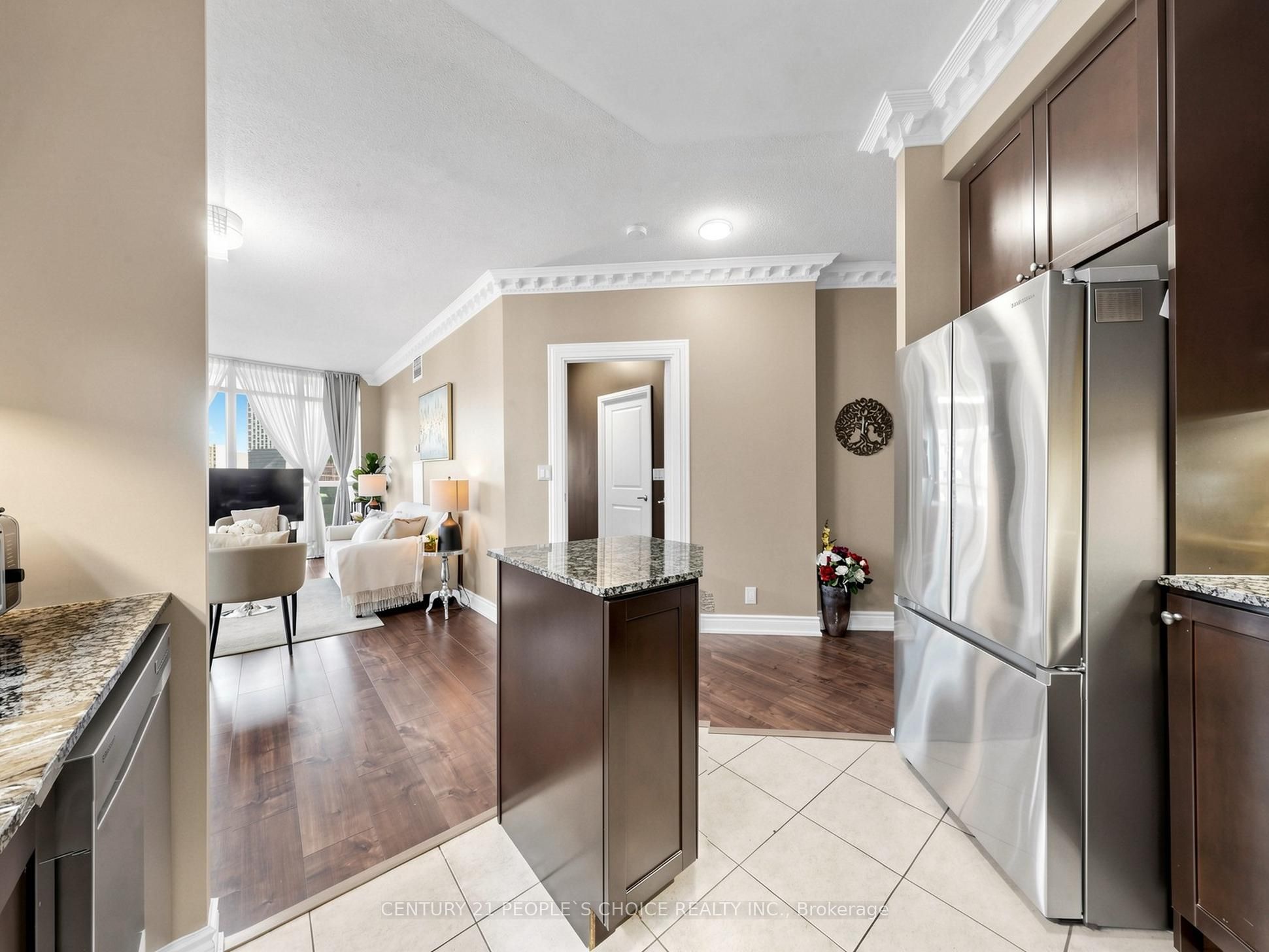 70 Absolute Avenue 1406 Property Photo 16