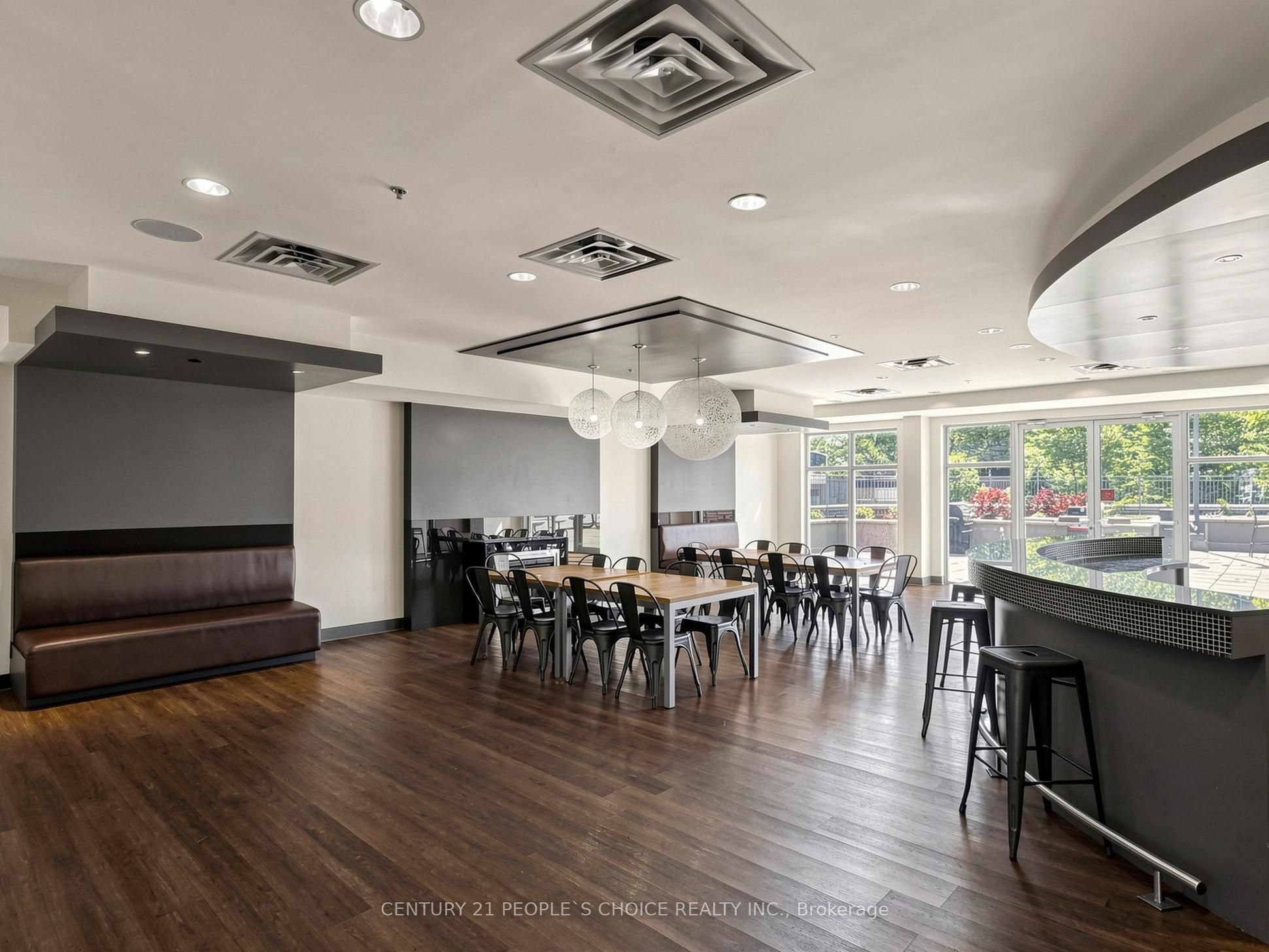 70 Absolute Avenue 1406 Property Photo 34