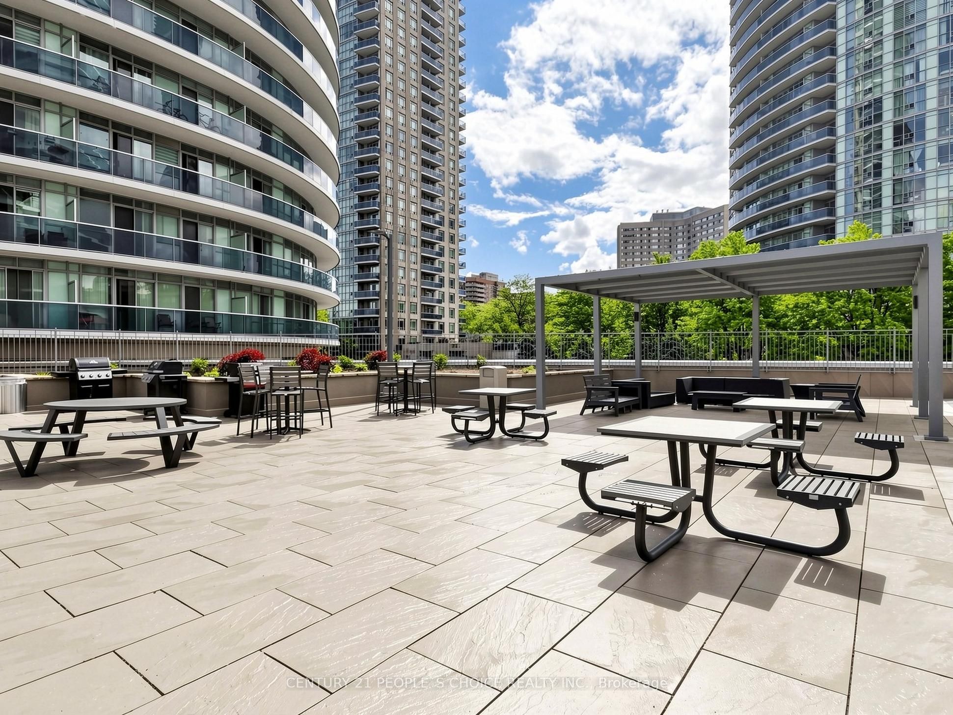 70 Absolute Avenue 1406 Property Photo 44