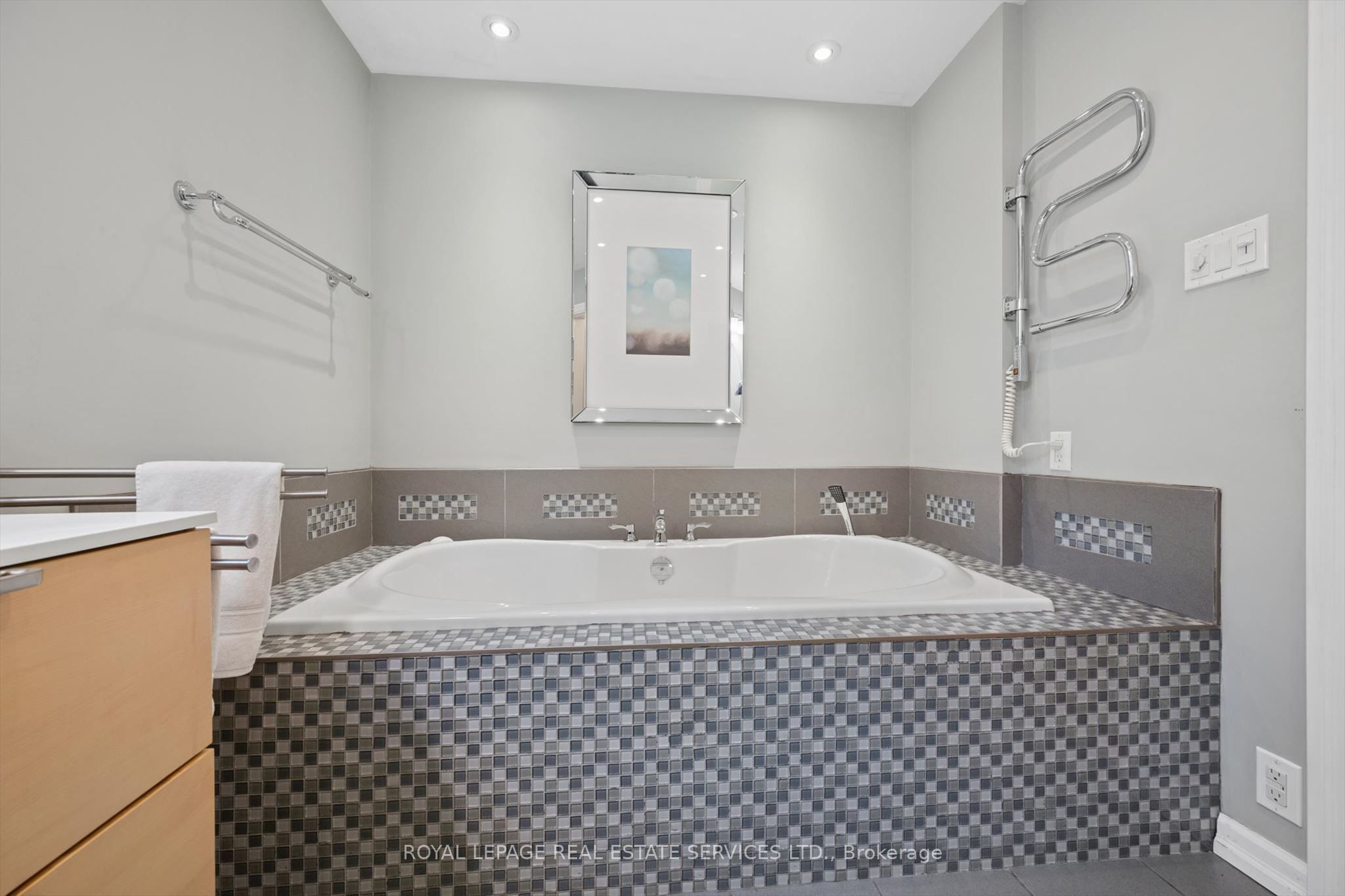 46 Germorda Drive Property Photo 23