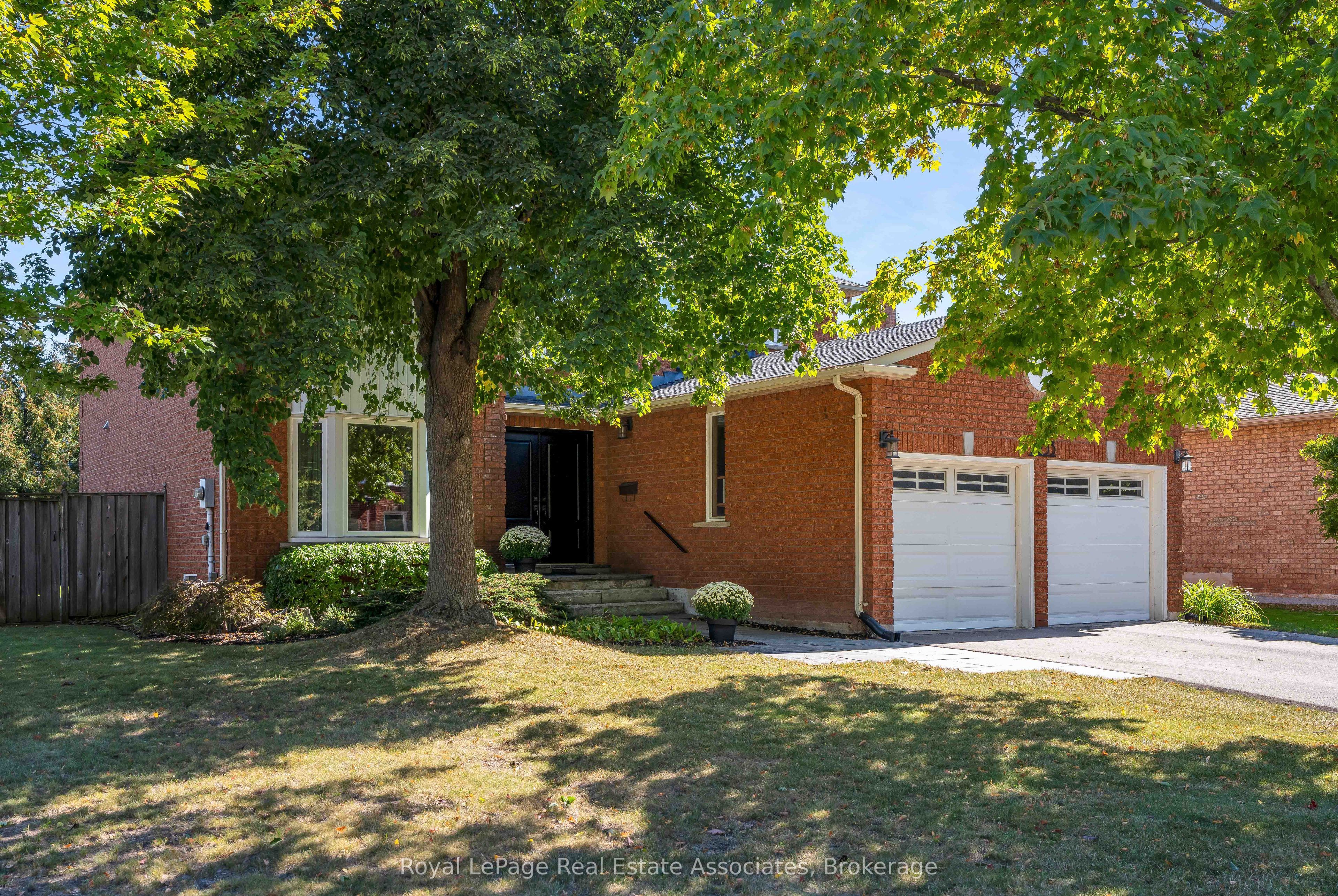 2253 Towne Boulevard Property Photo 4