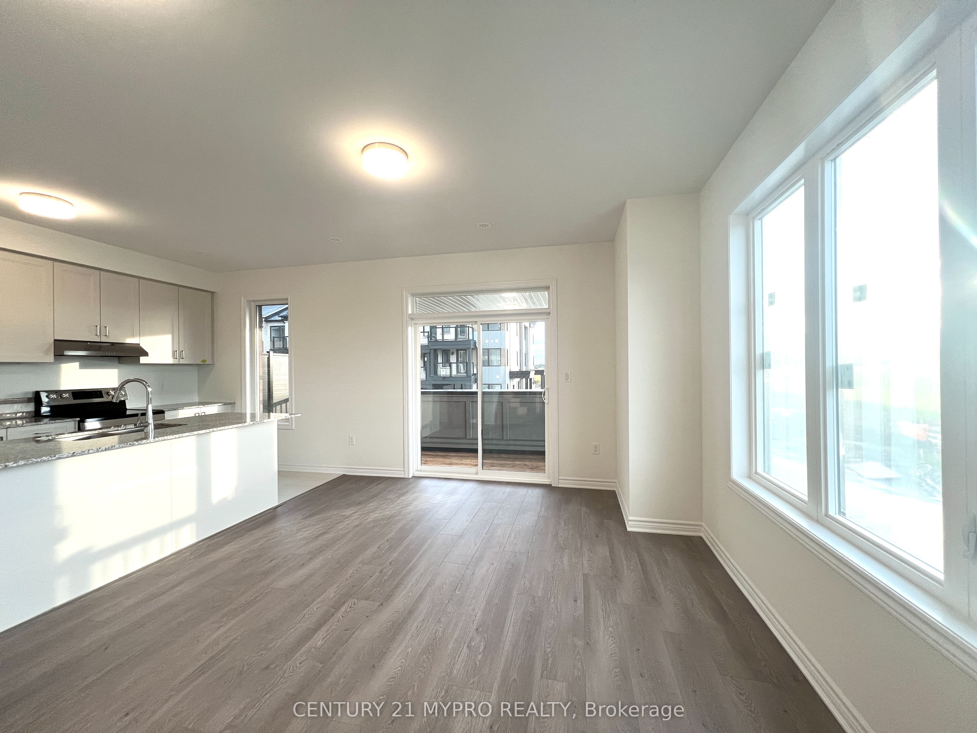 2 Thornbird Crescent Upper Property Photo 2