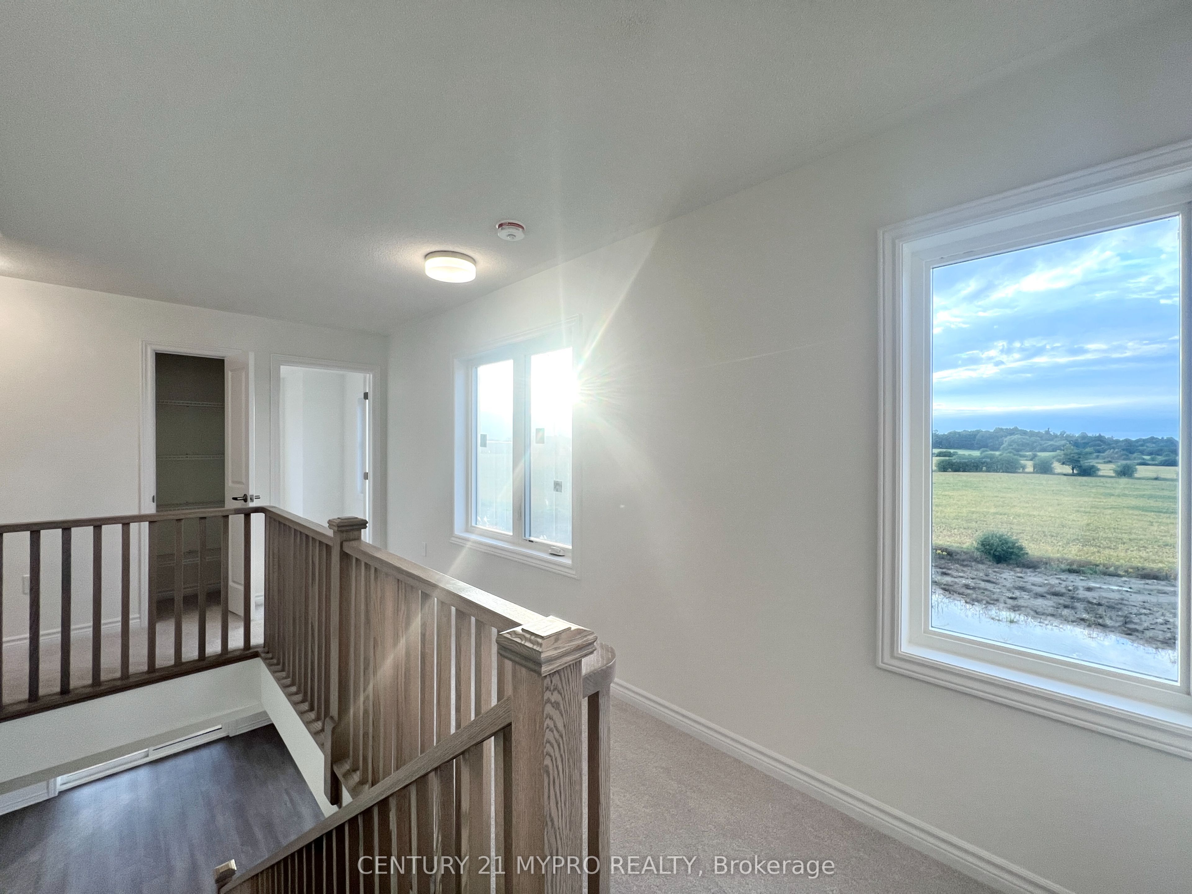 2 Thornbird Crescent Upper Property Photo 19