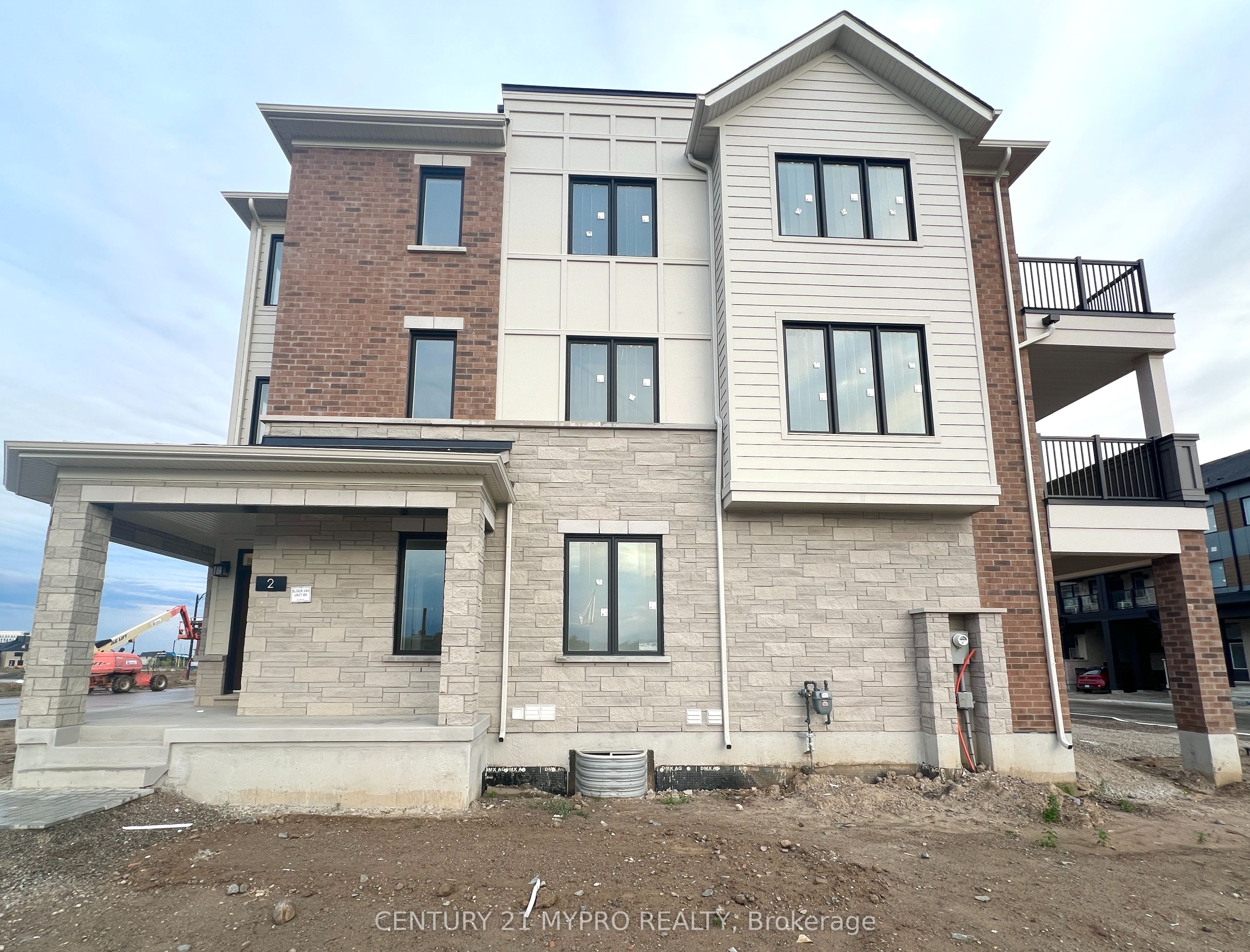2 Thornbird Crescent Upper Property Photo 24