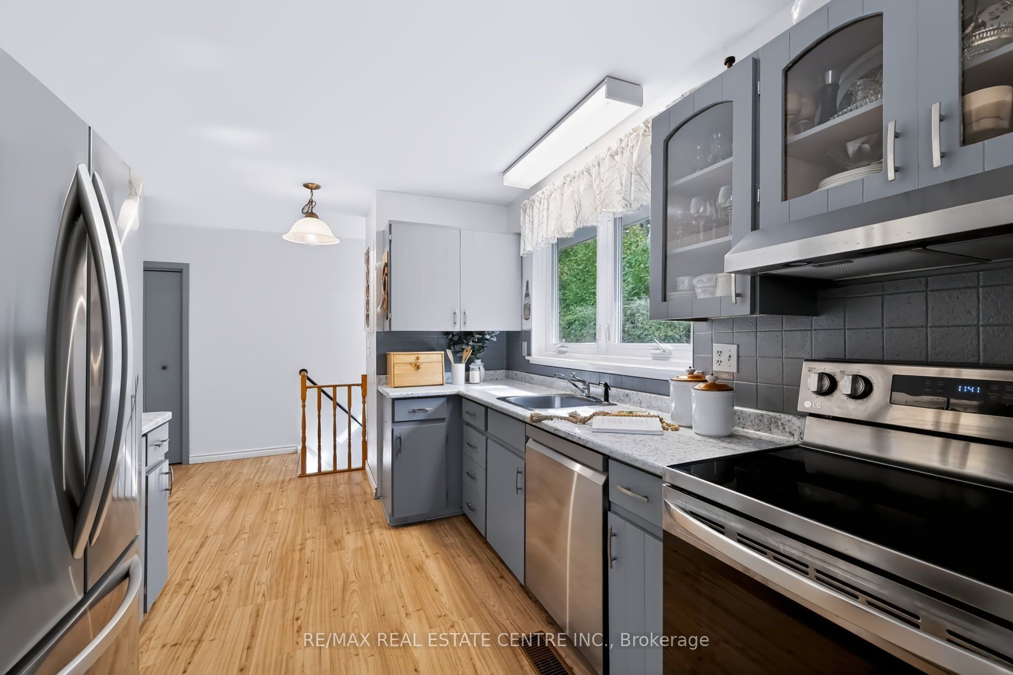 391 Bell Street Property Photo 12