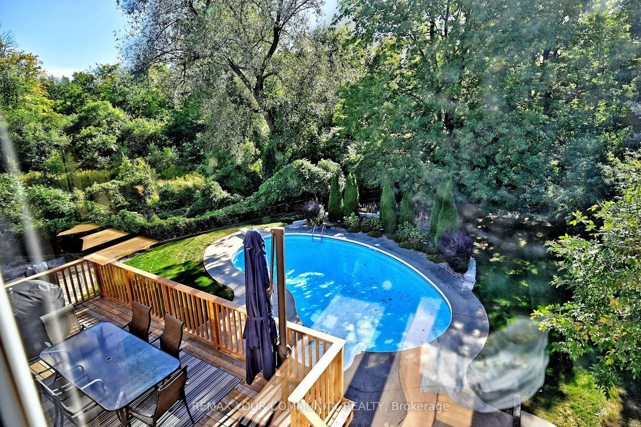 1530 Canada Court Property Photo 33