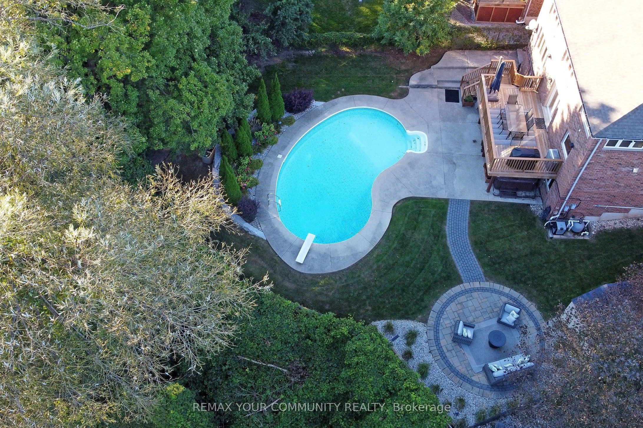 1530 Canada Court Property Photo 44