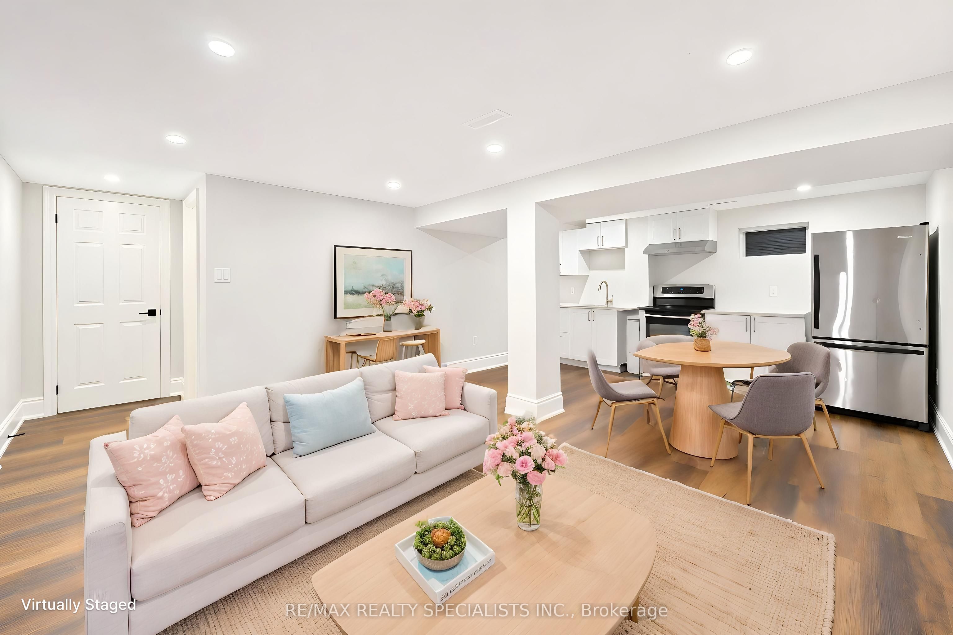 8 Culham Street Property Photo 35