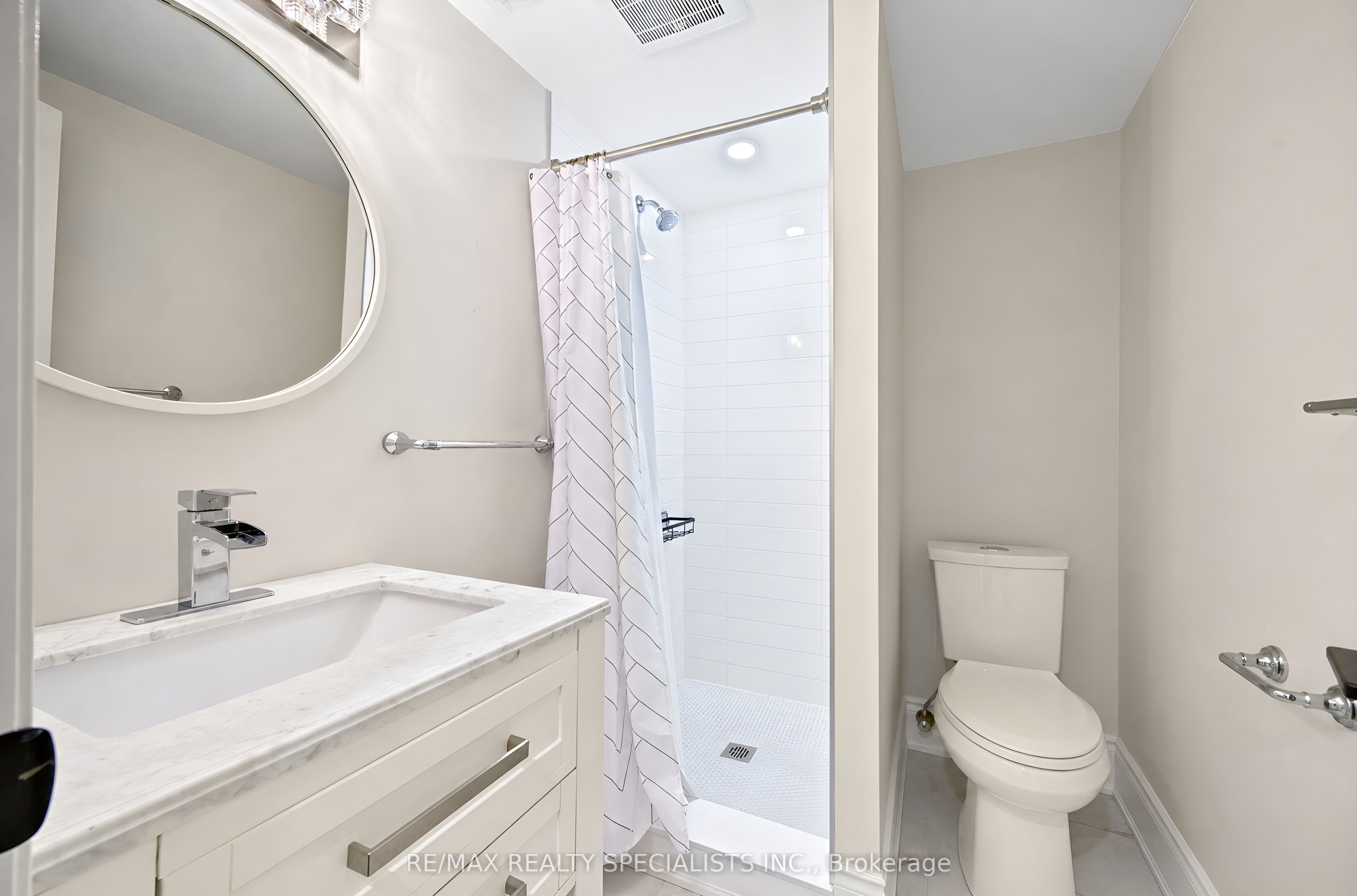 8 Culham Street Property Photo 39