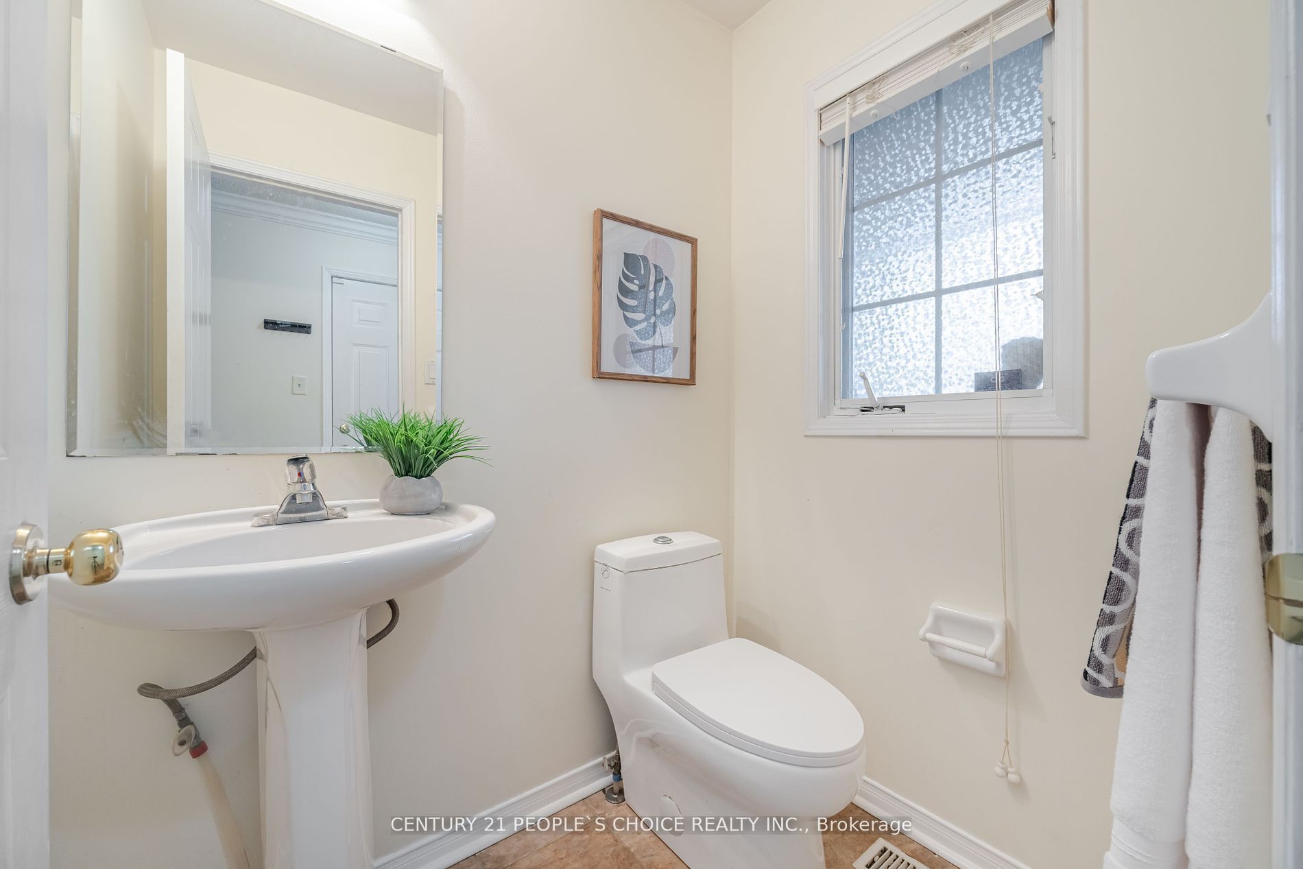 5950 Glen Erin Drive 12 Property Photo 15
