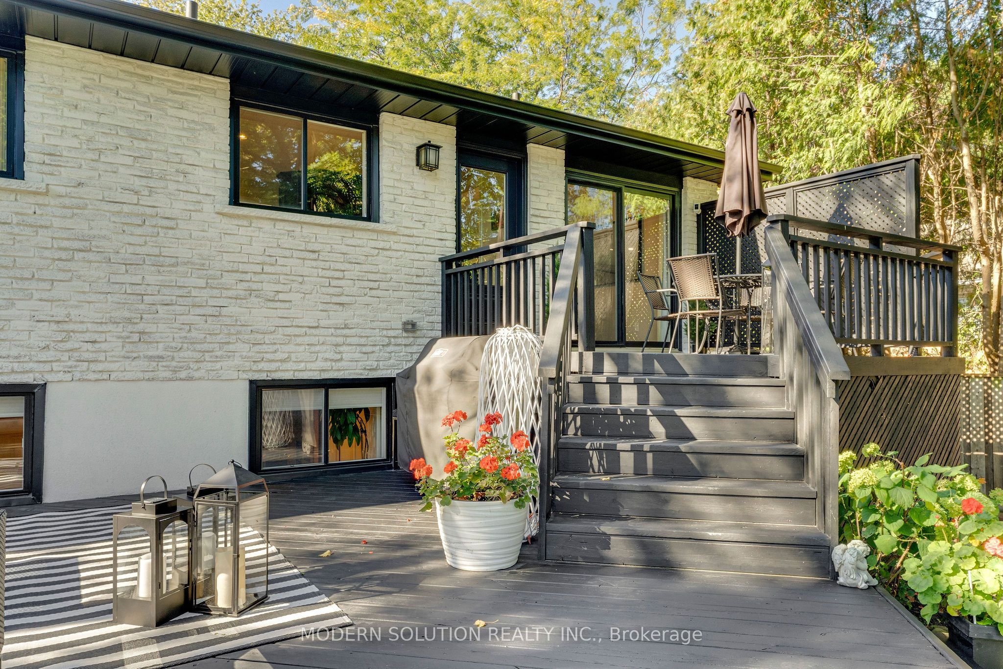 2250 Dunedin Road Property Photo 40