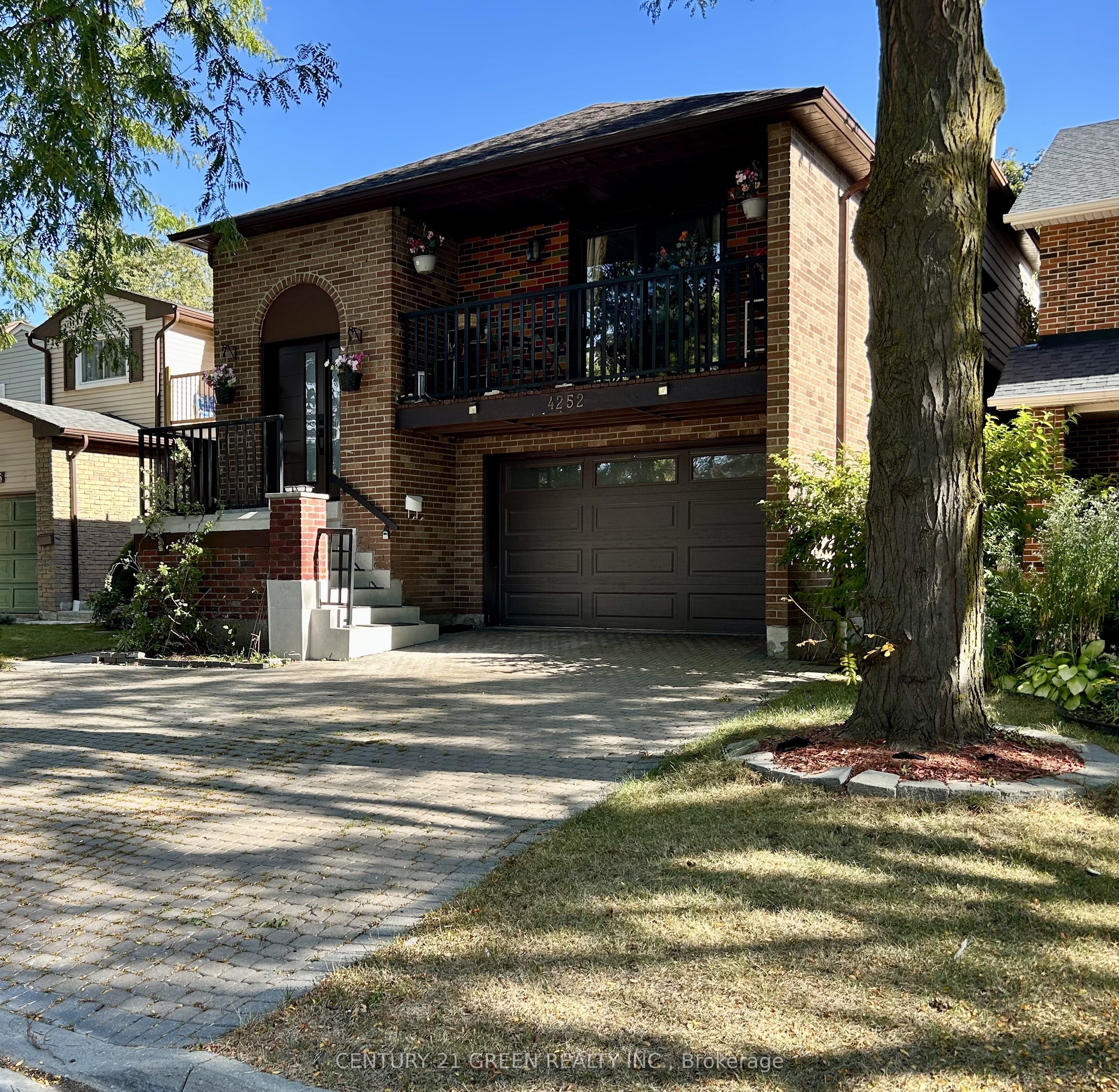 4252 Tea Garden Circle Property Photo 3