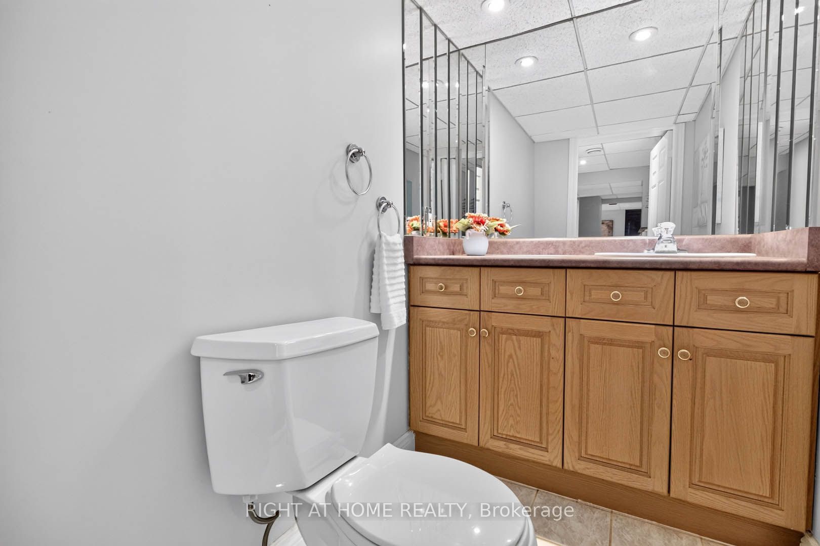 5480 Glen Erin Drive 83 Property Photo 31