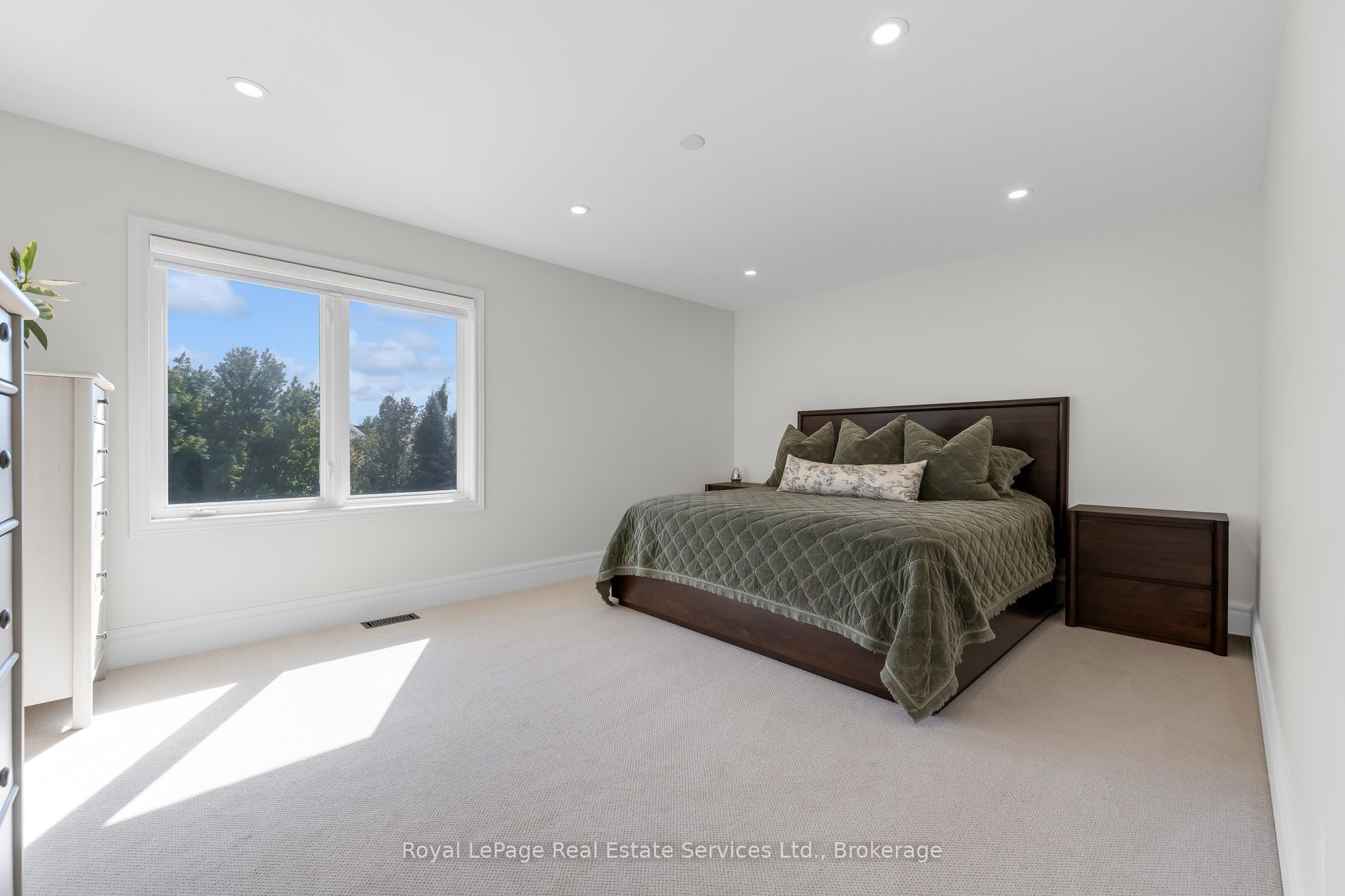 2271 Littondale Lane Property Photo 16