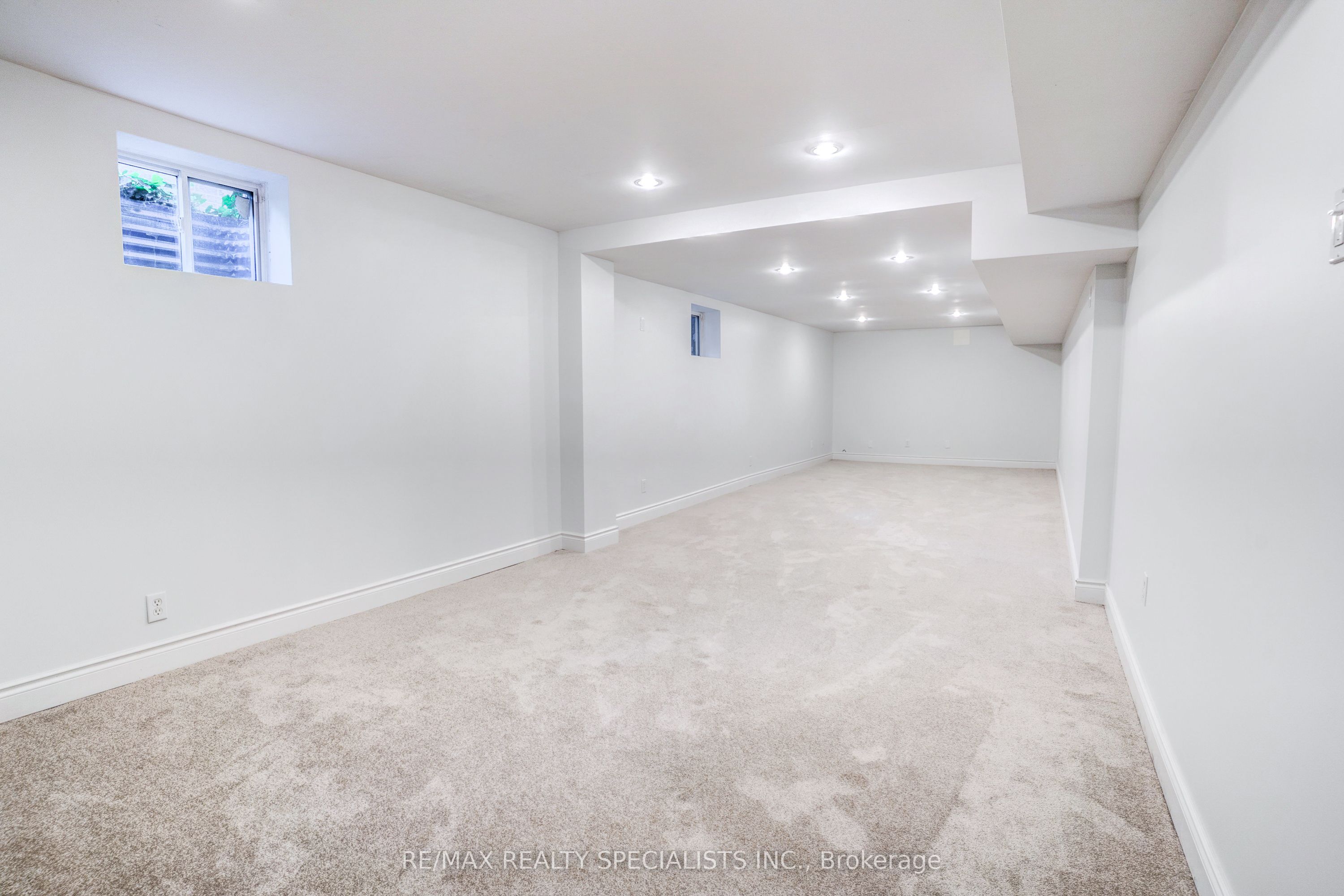 126 Westchester Road Property Photo 35