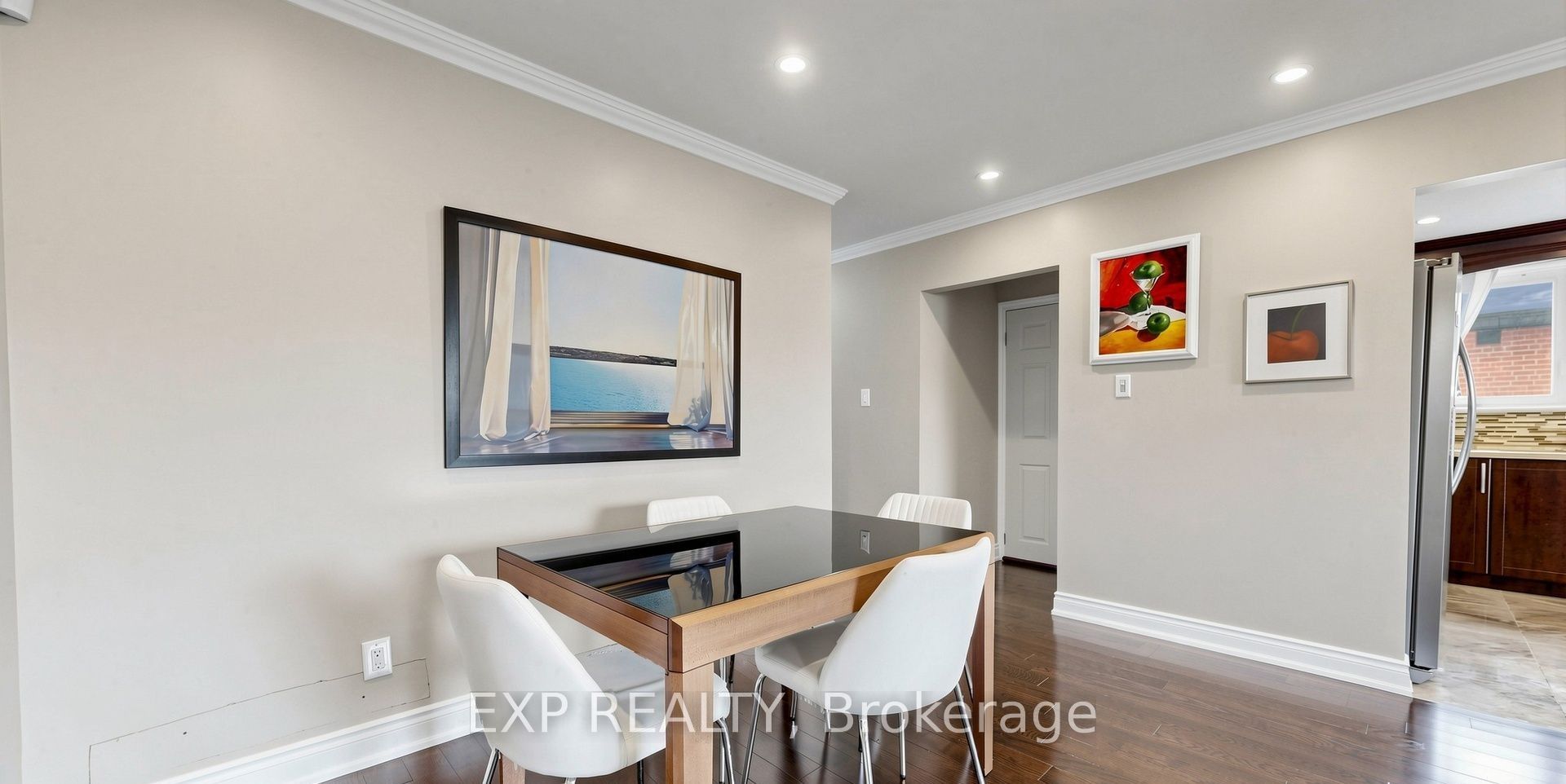 71 Addington Crescent Main Property Photo 13