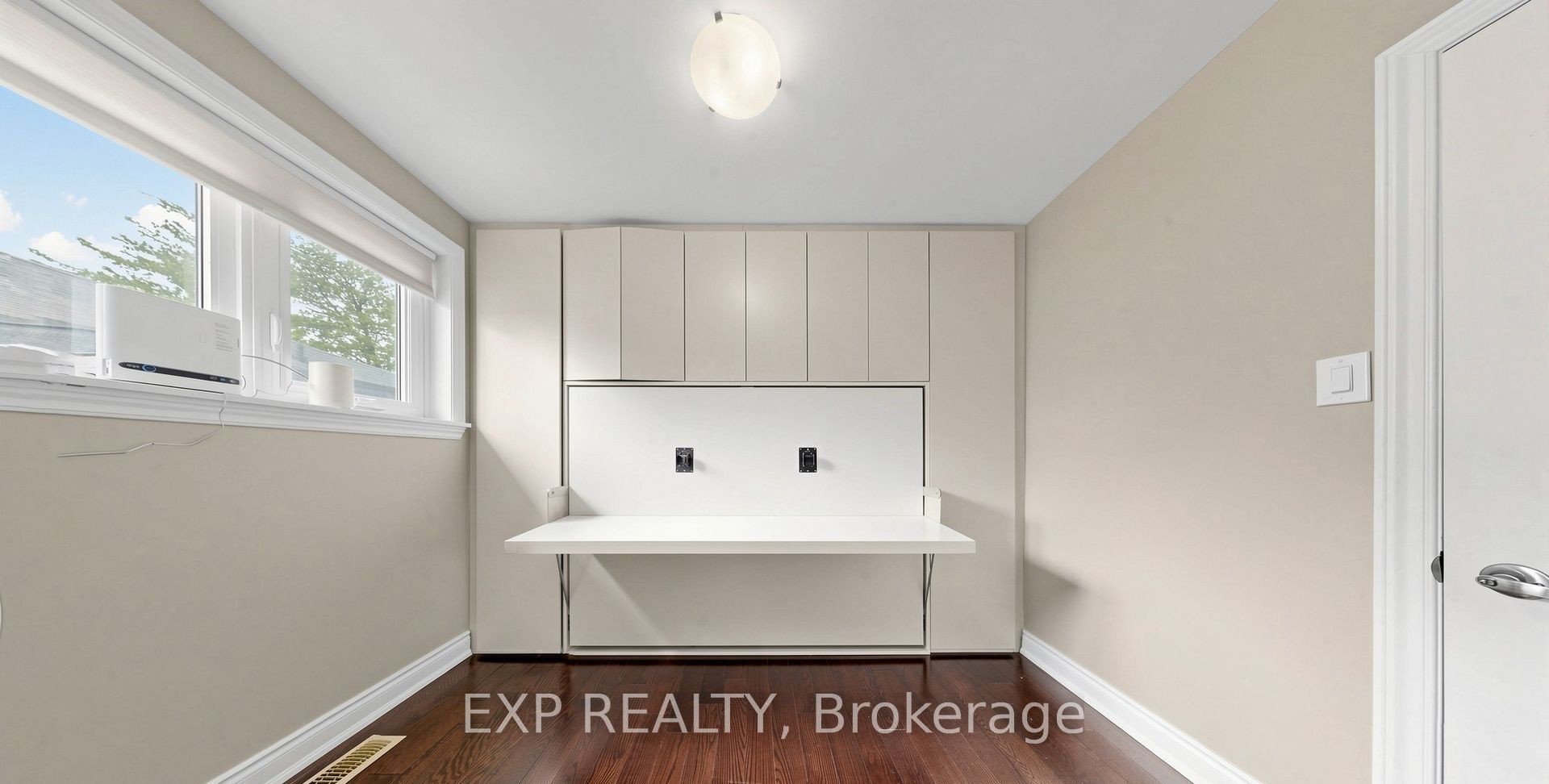 71 Addington Crescent Main Property Photo 21