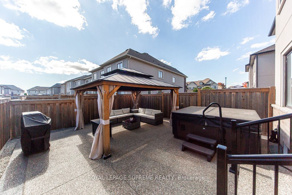 103 Benadir Avenue Property Photo 46