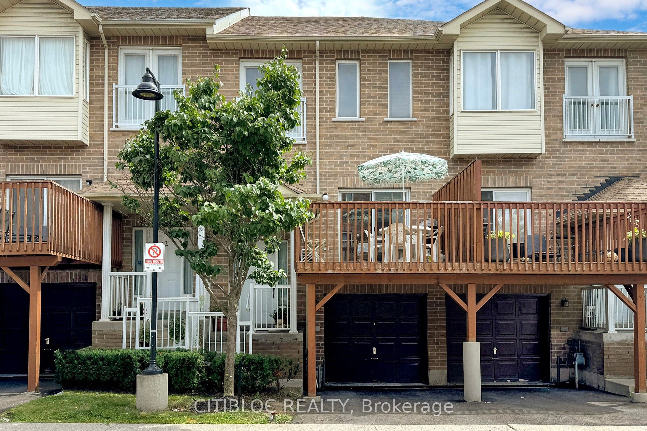 3029 Finch Avenue W 13 Property Photo 1