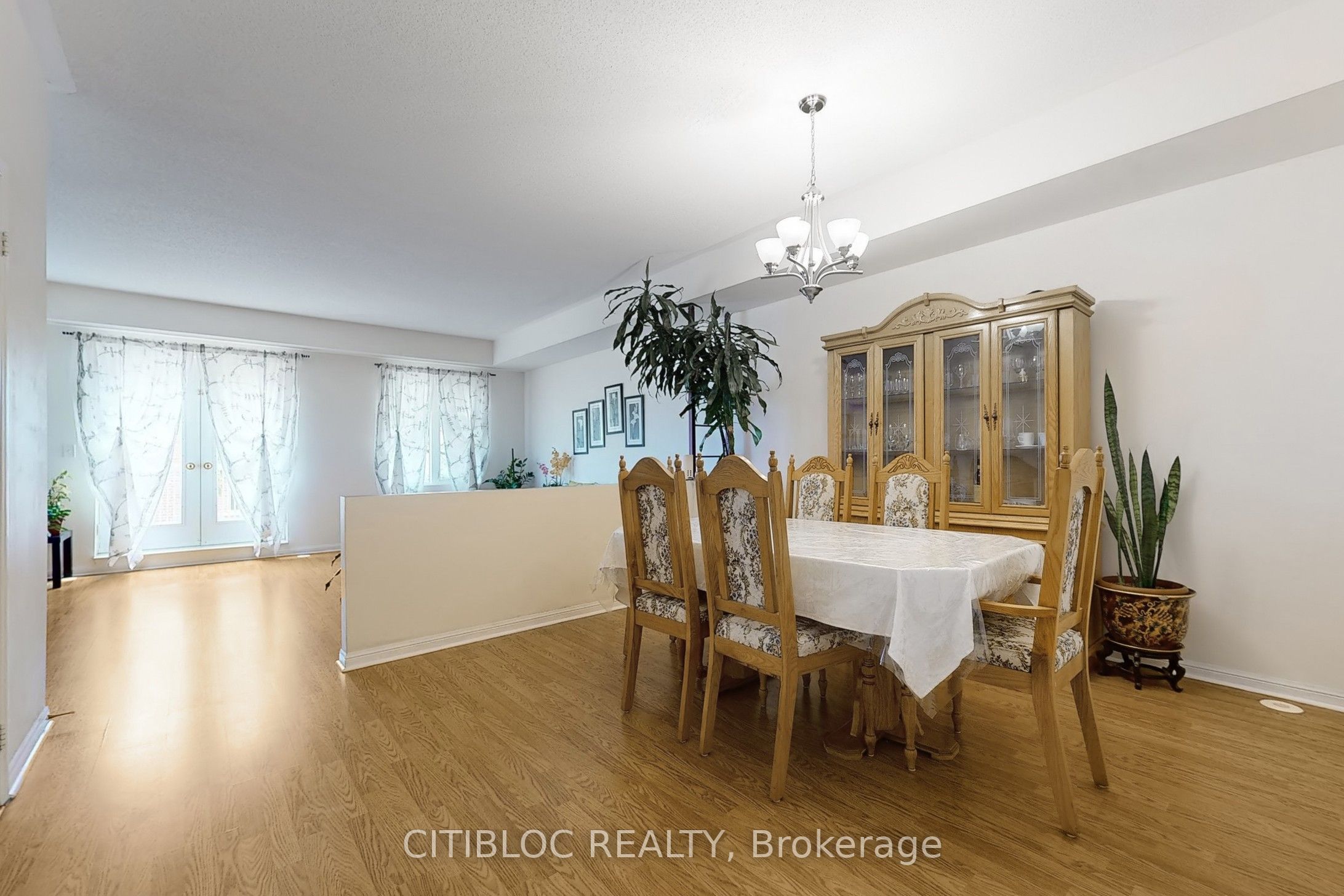 3029 Finch Avenue W 13 Property Photo 6