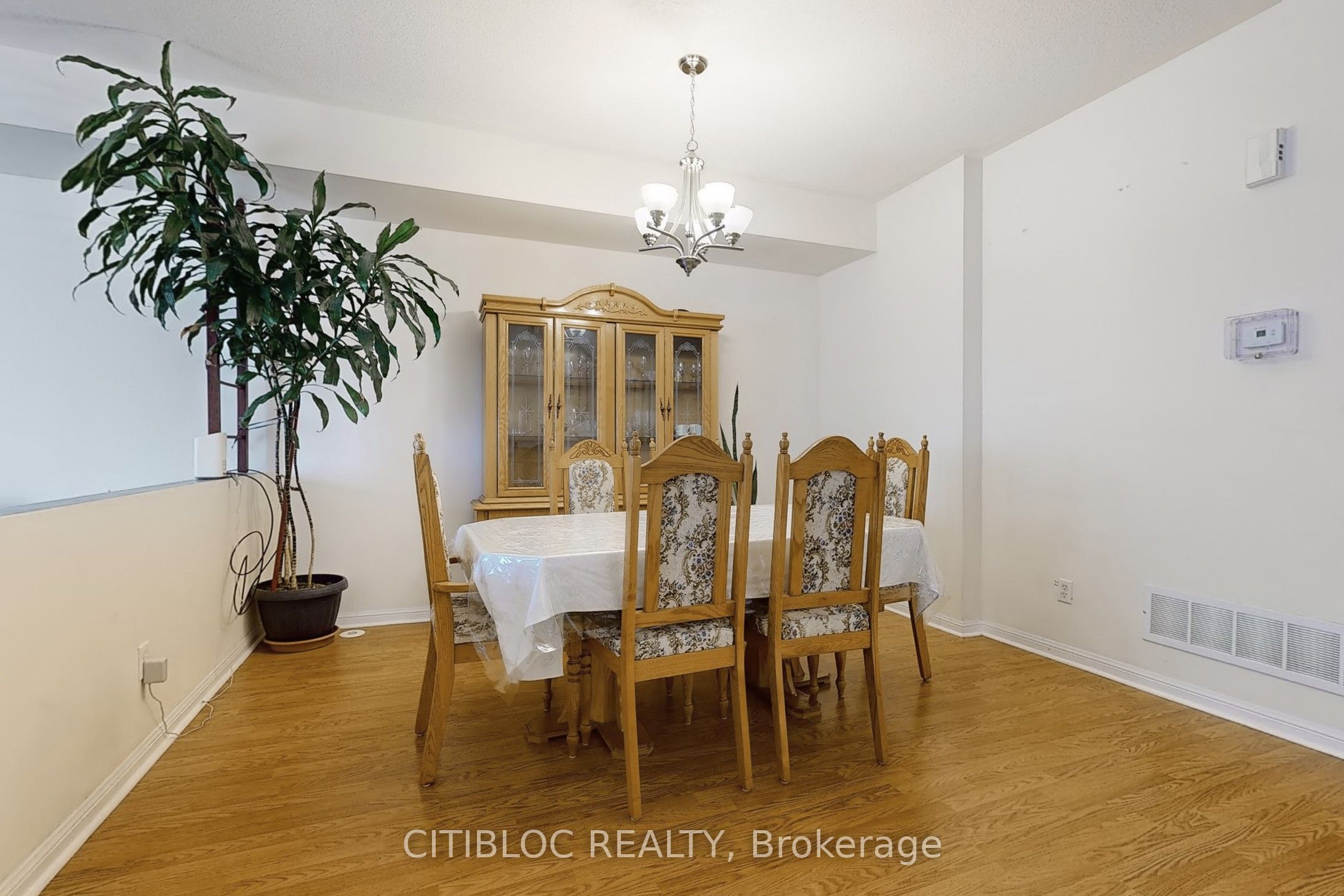 3029 Finch Avenue W 13 Property Photo 7