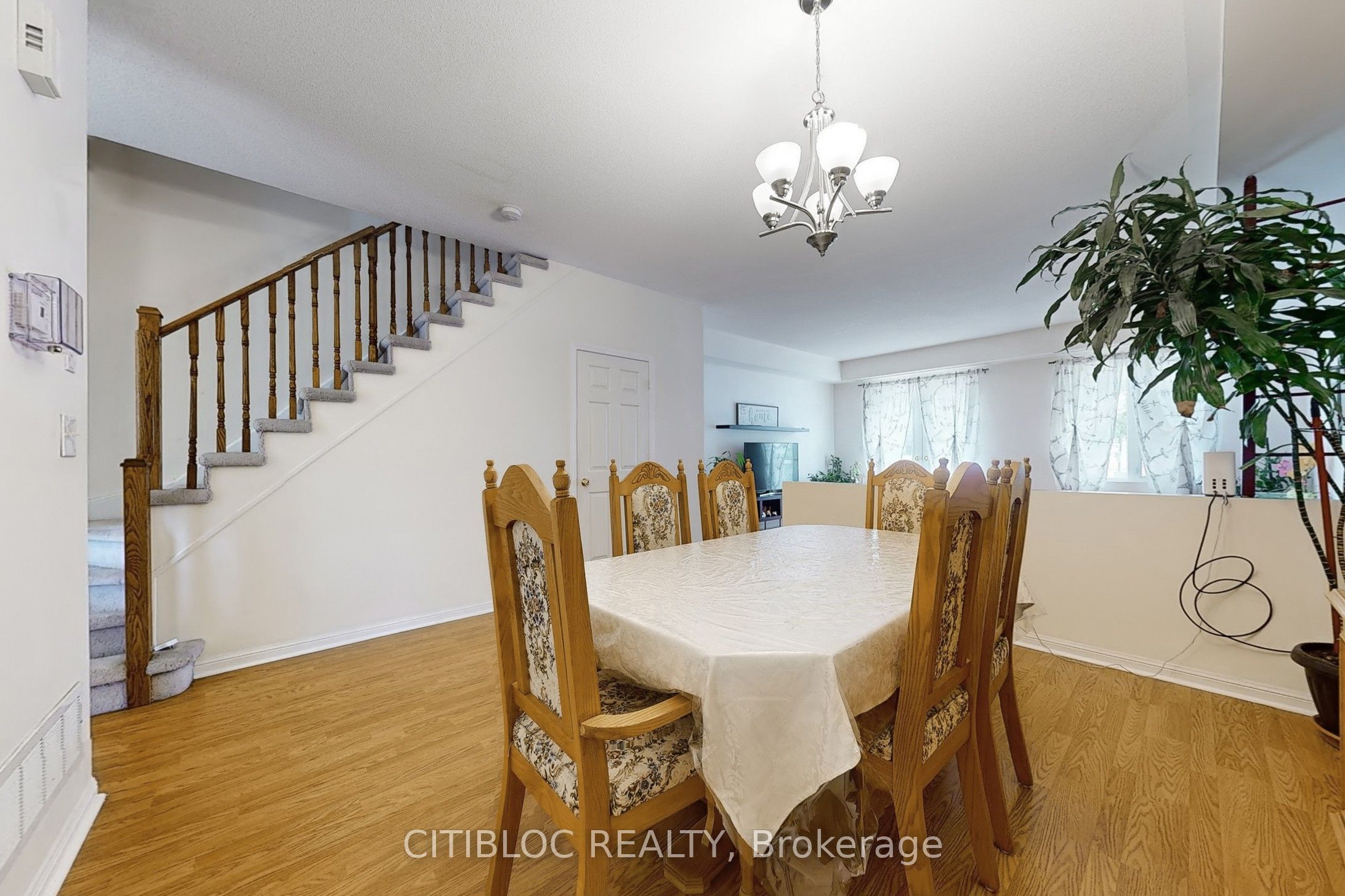 3029 Finch Avenue W 13 Property Photo 8