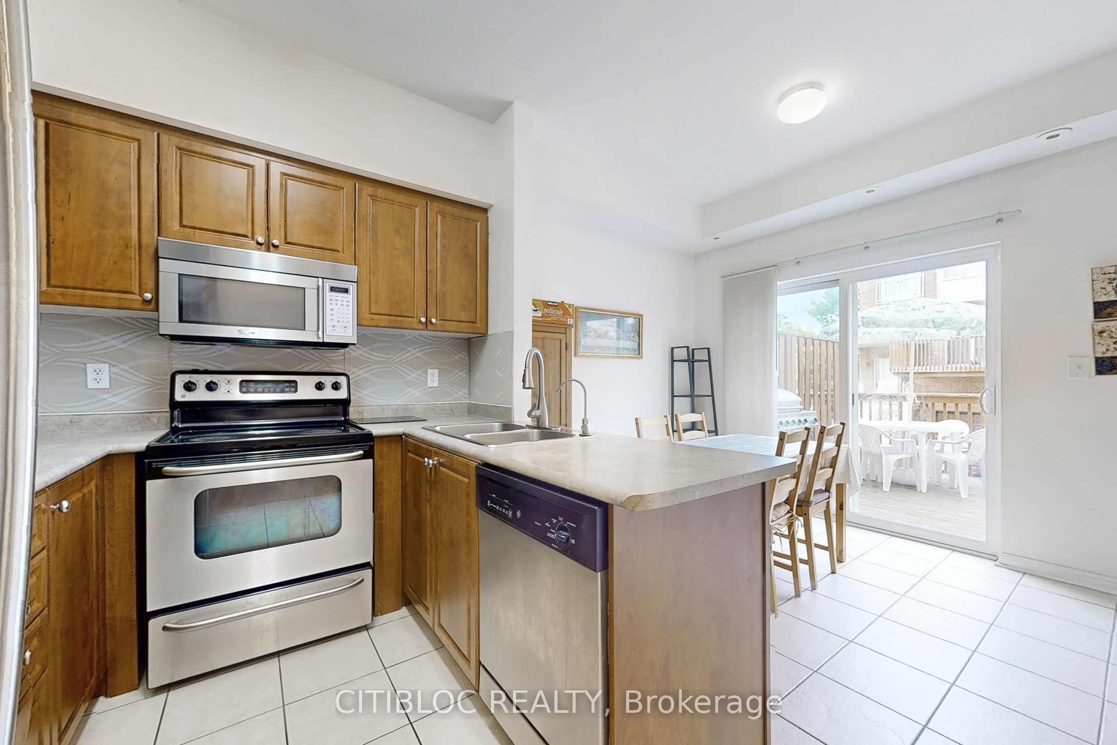 3029 Finch Avenue W 13 Property Photo 9