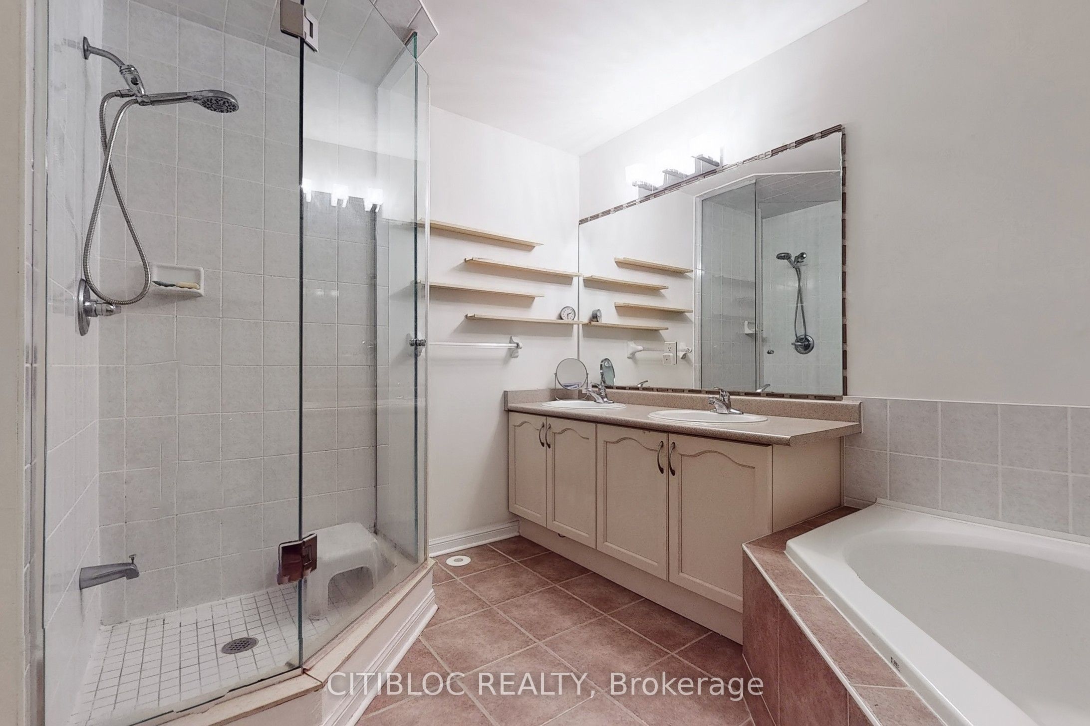 3029 Finch Avenue W 13 Property Photo 22