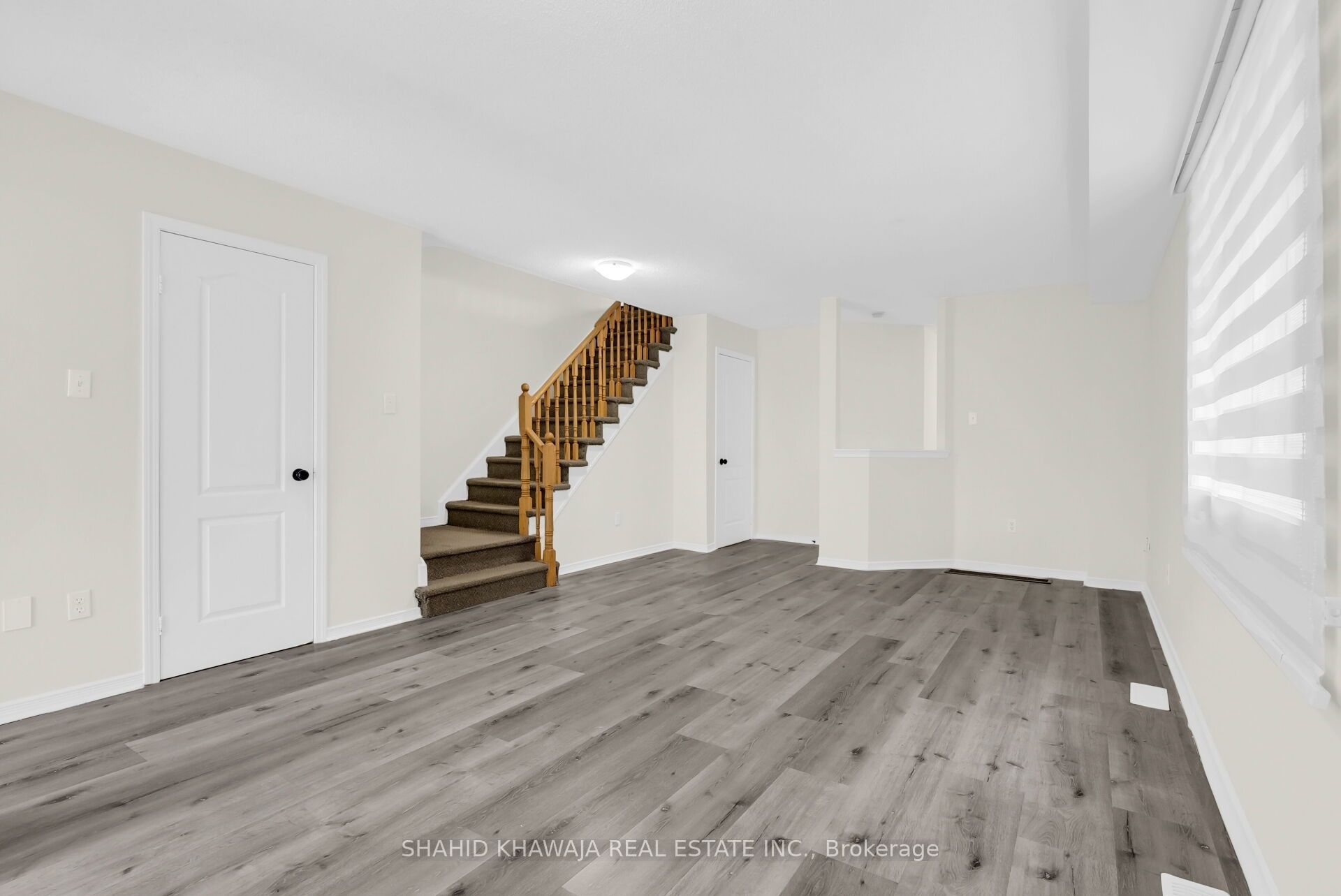 952 Marygrace Court Property Photo 8