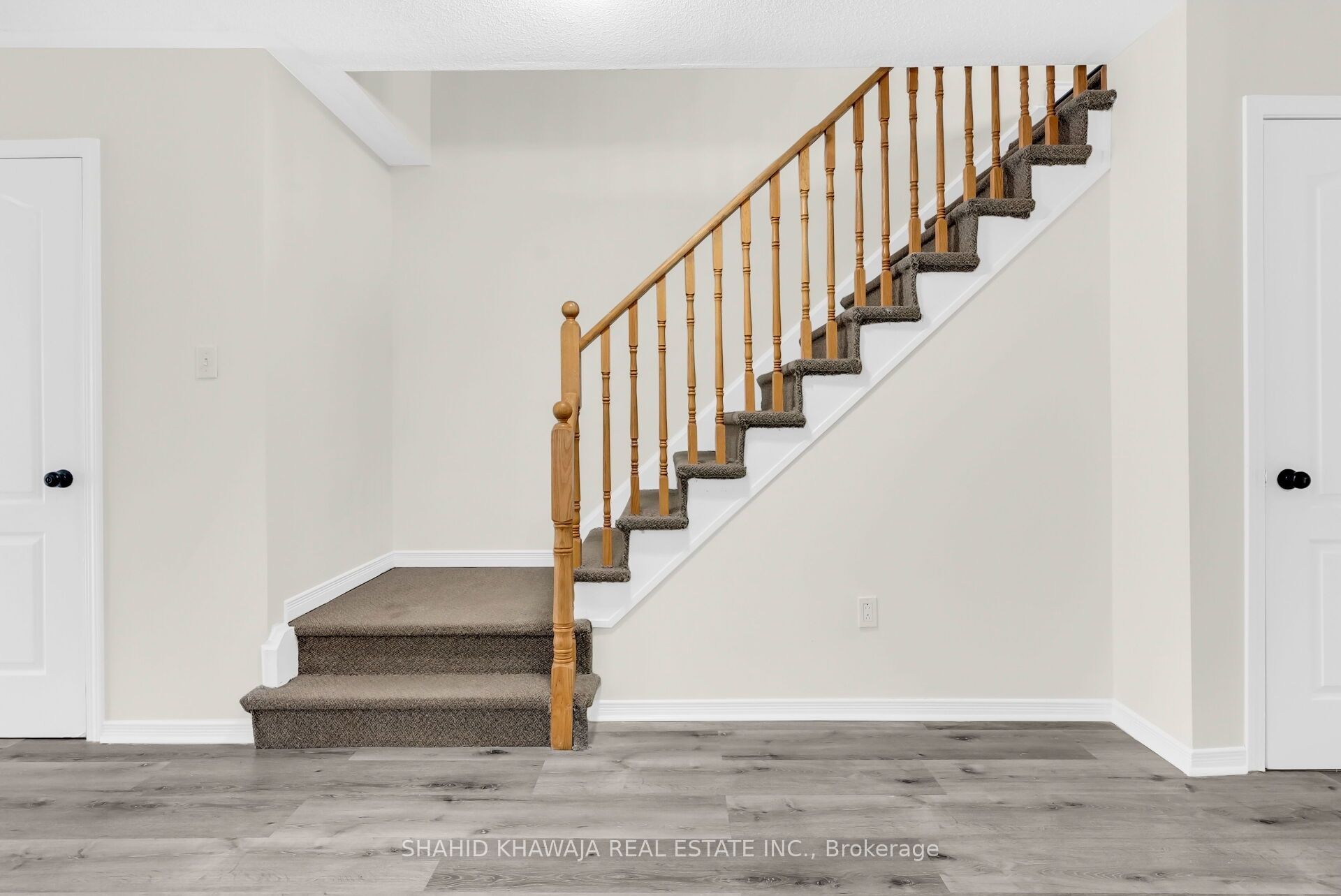 952 Marygrace Court Property Photo 14