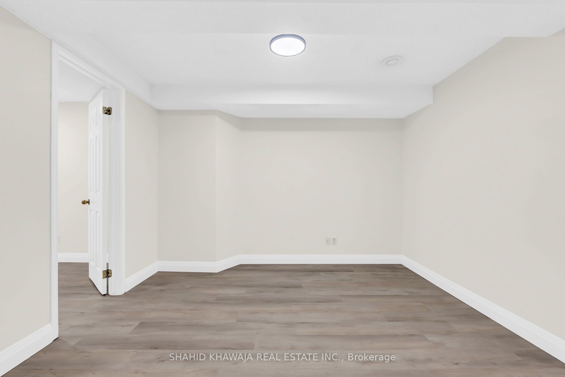 952 Marygrace Court Property Photo 31