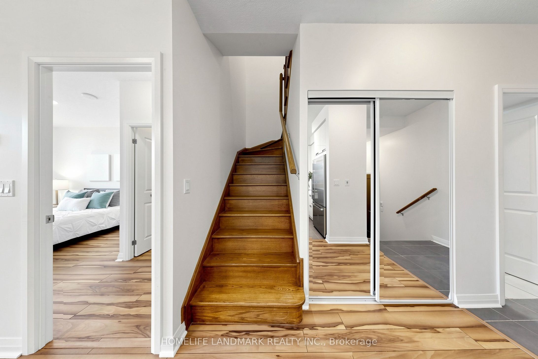 55 Eglinton Avenue 105 Property Photo 15