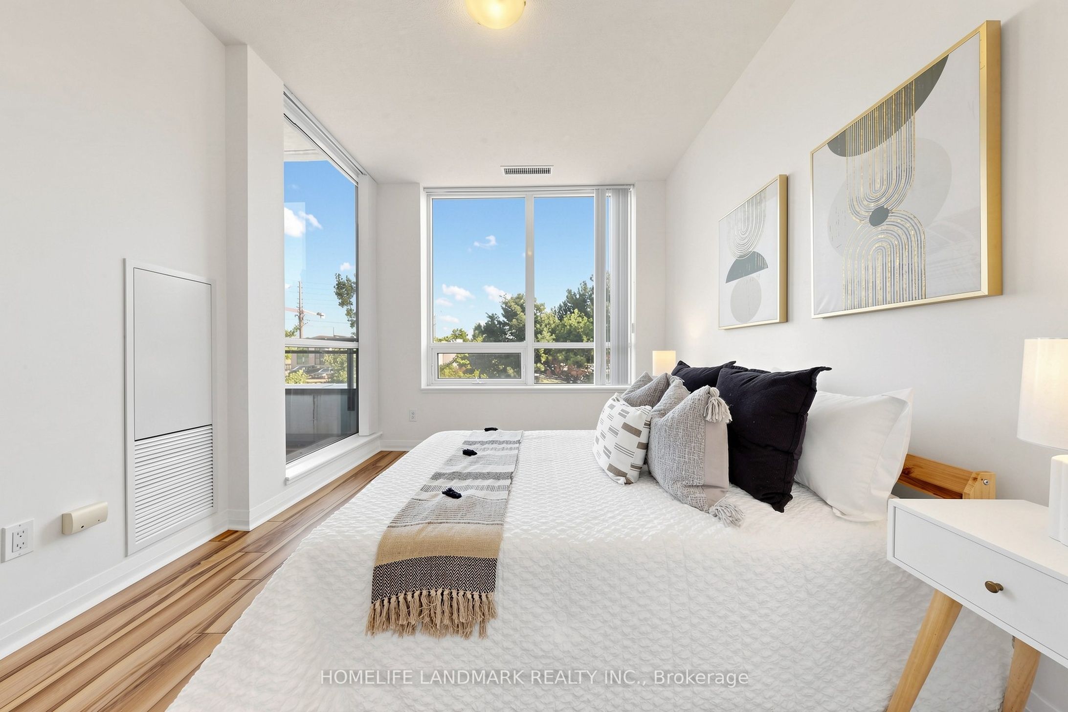 55 Eglinton Avenue 105 Property Photo 26