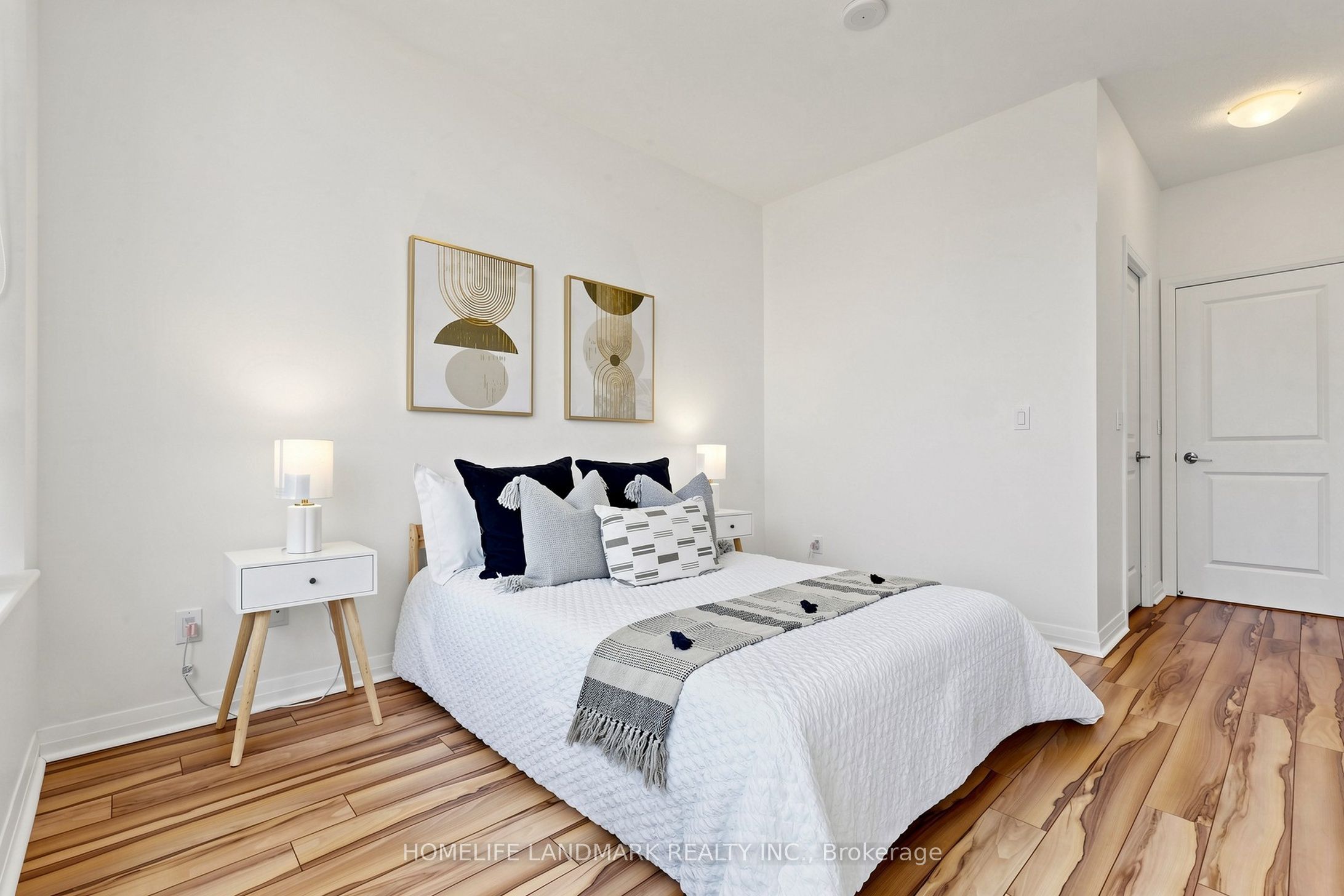55 Eglinton Avenue 105 Property Photo 27