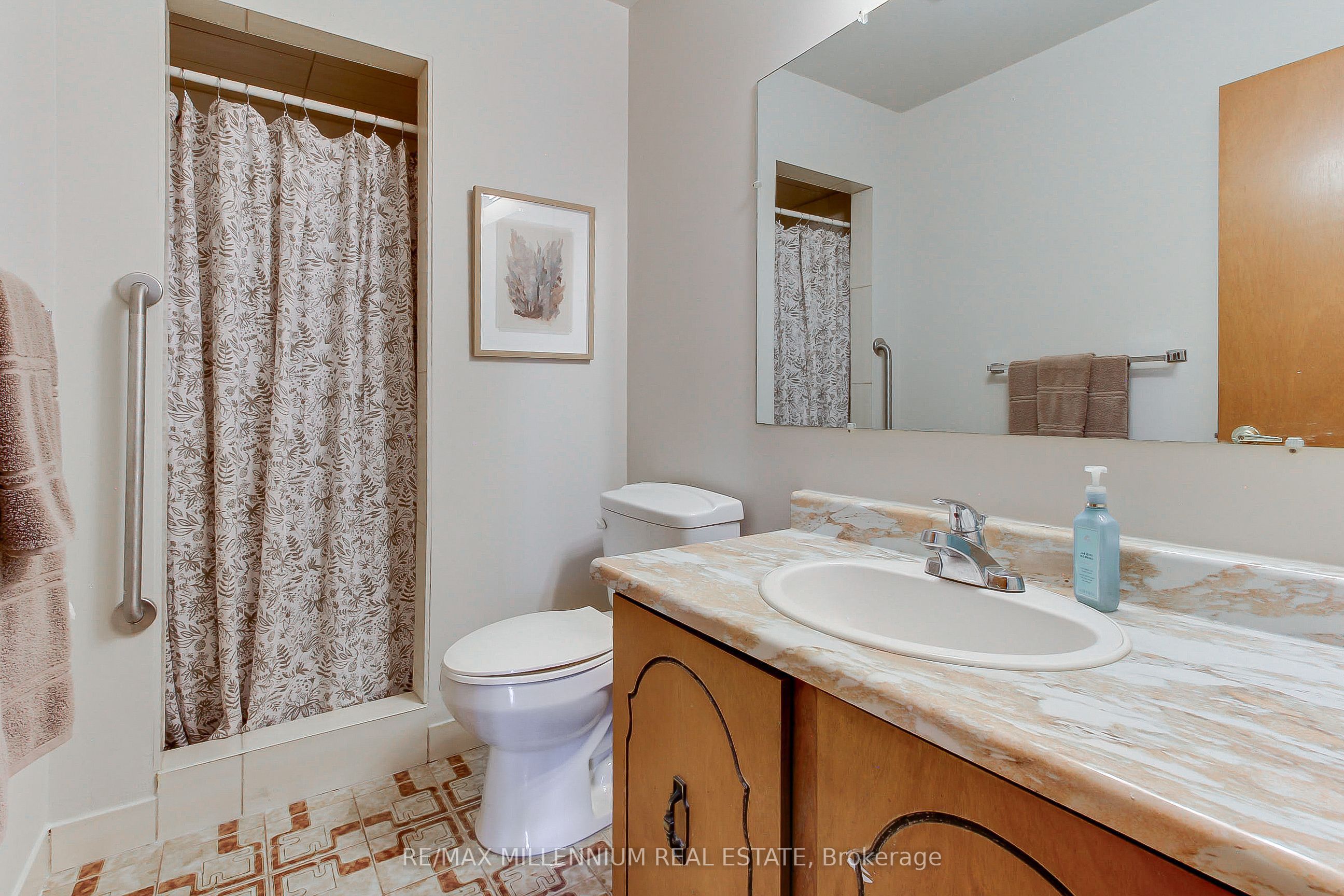 7431 Sigsbee Drive Property Photo 26